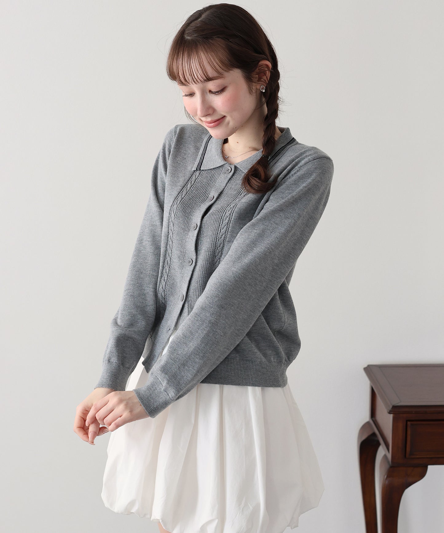 【早割5％OFF】ポロ襟ケーブルニットカーディガン