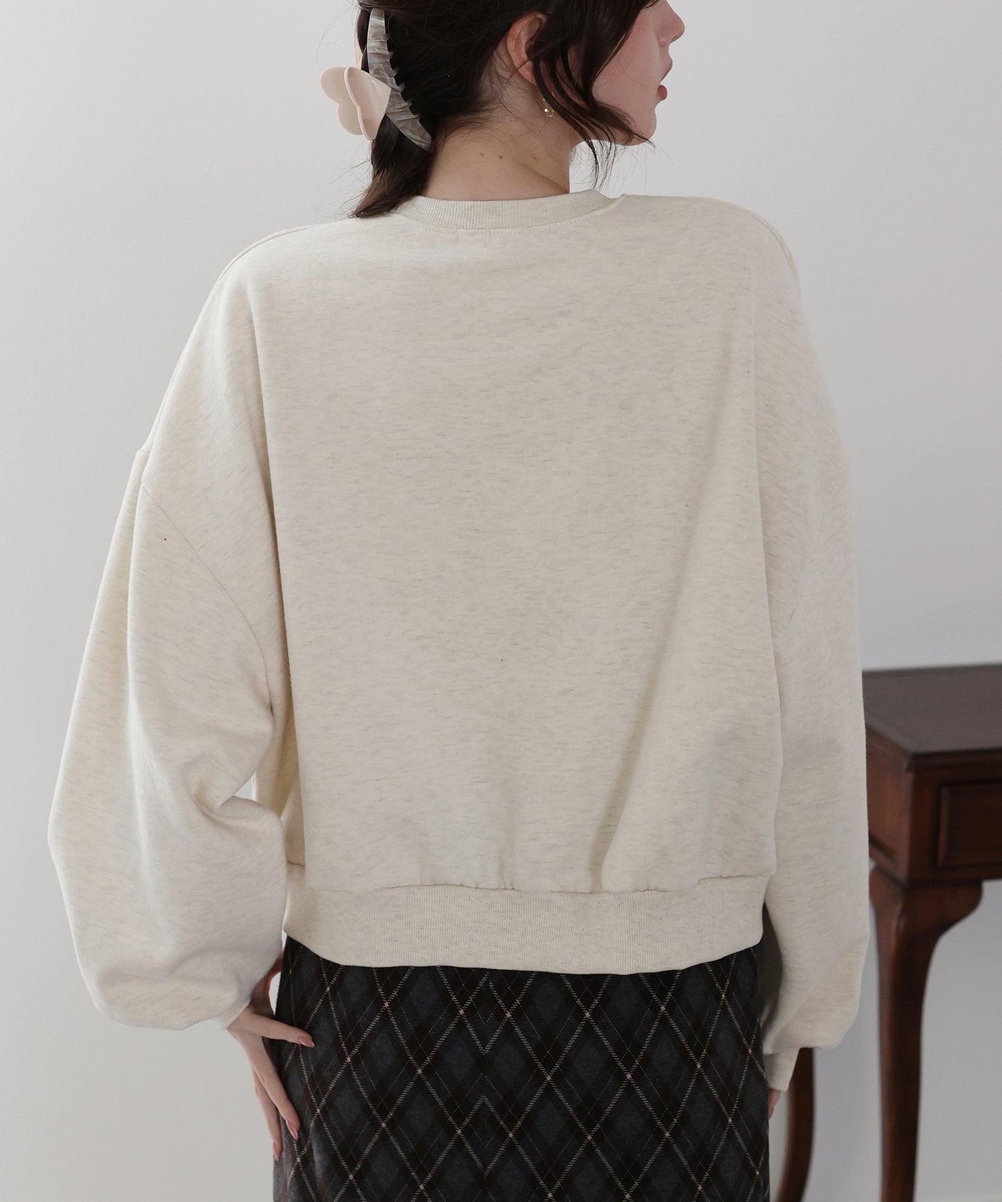 【早割5％OFF】裏起毛ディア刺繍スウェット