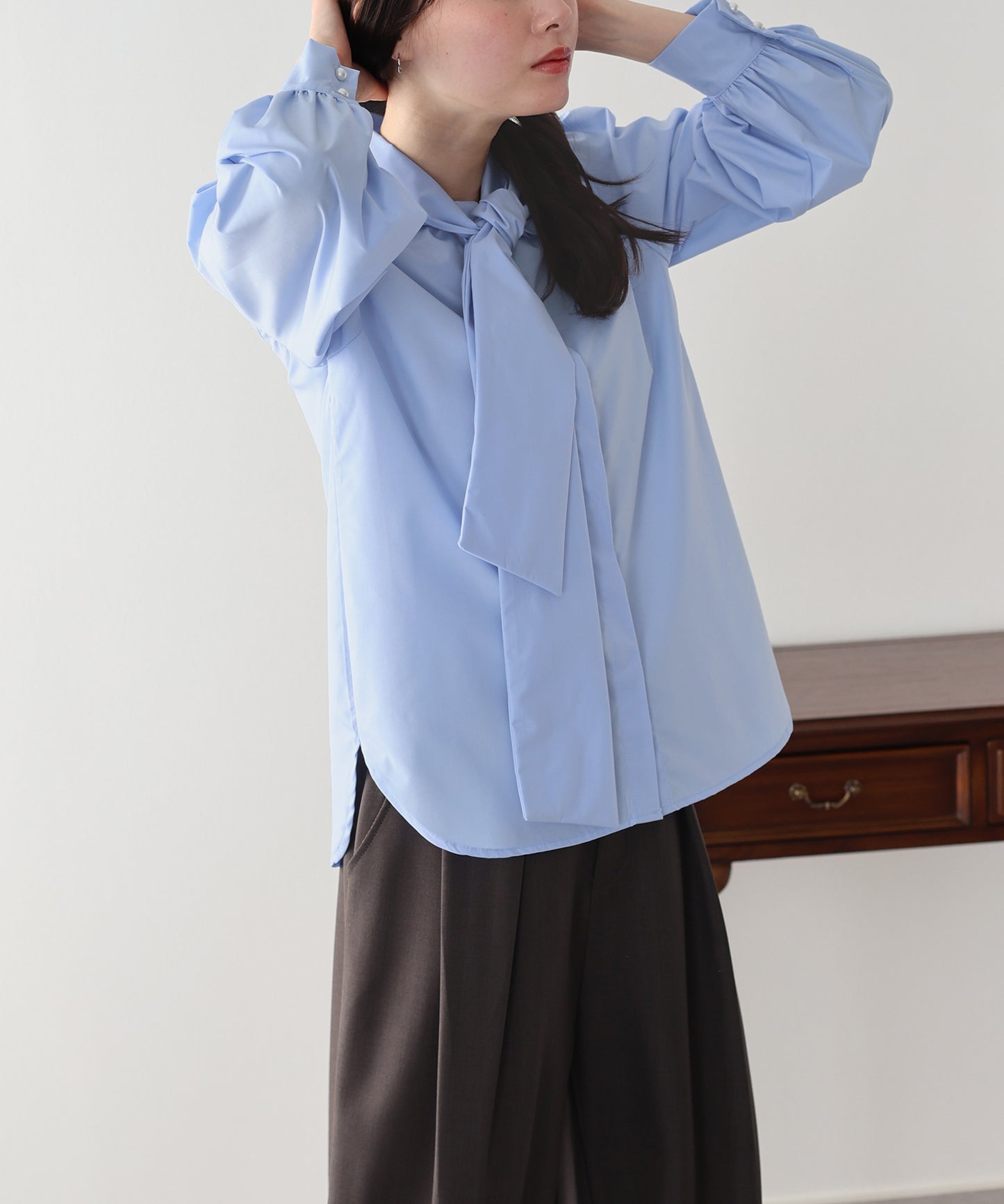 ビッグリボンボウタイブラウス【ネコポス】