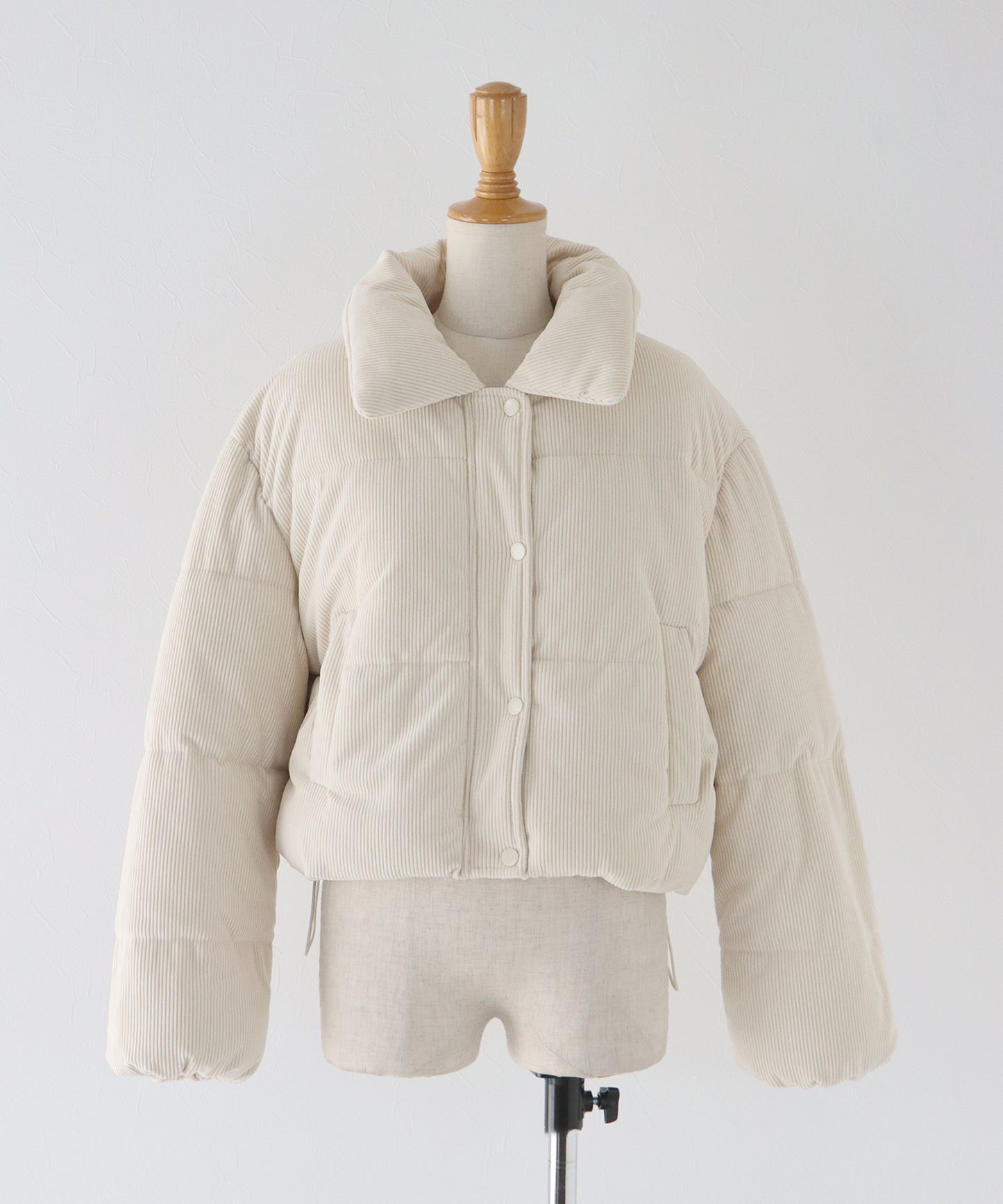 コーデュロイダウンジャケット