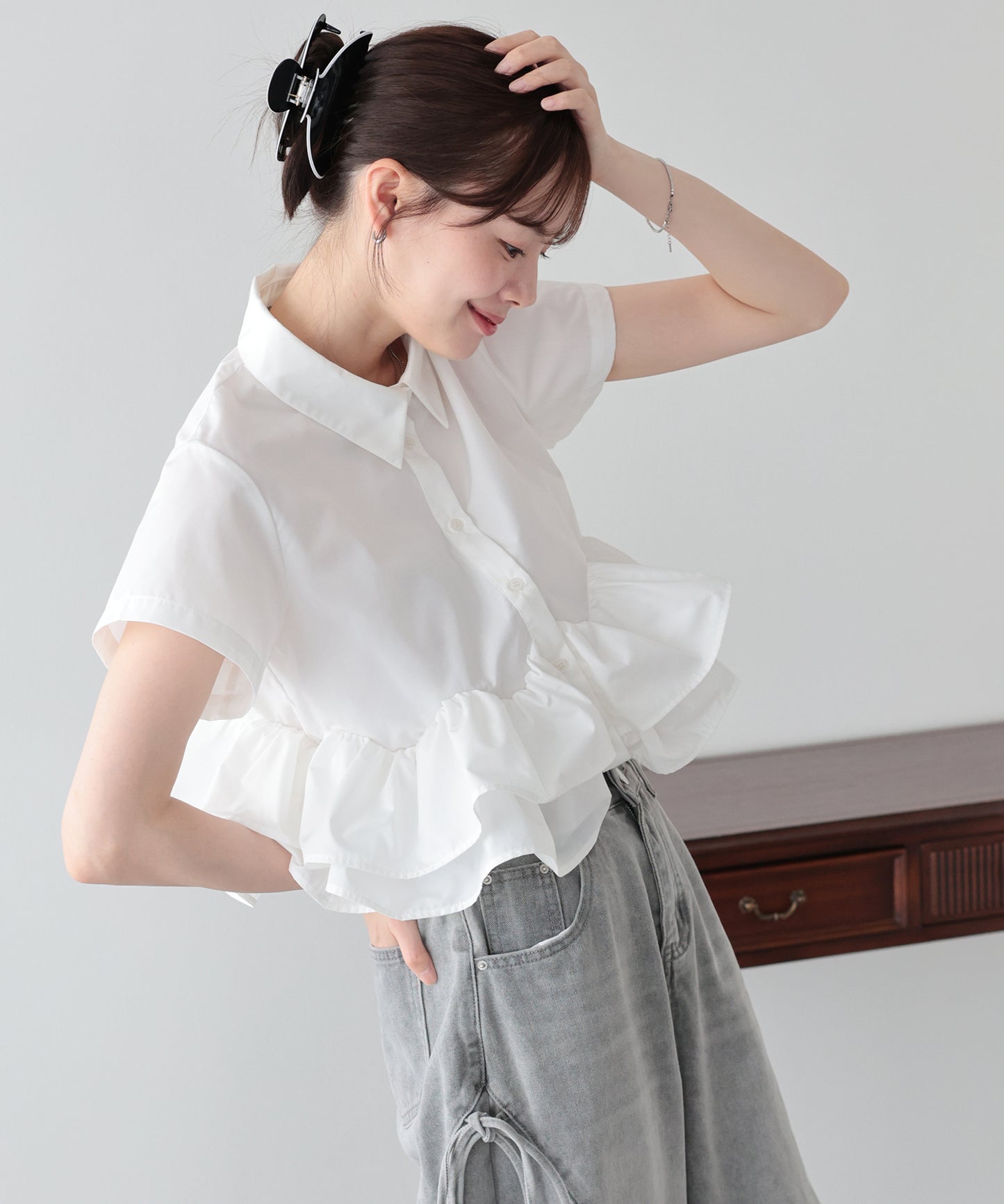 【早割5％OFF】フリルヘムブラウス【メール便】