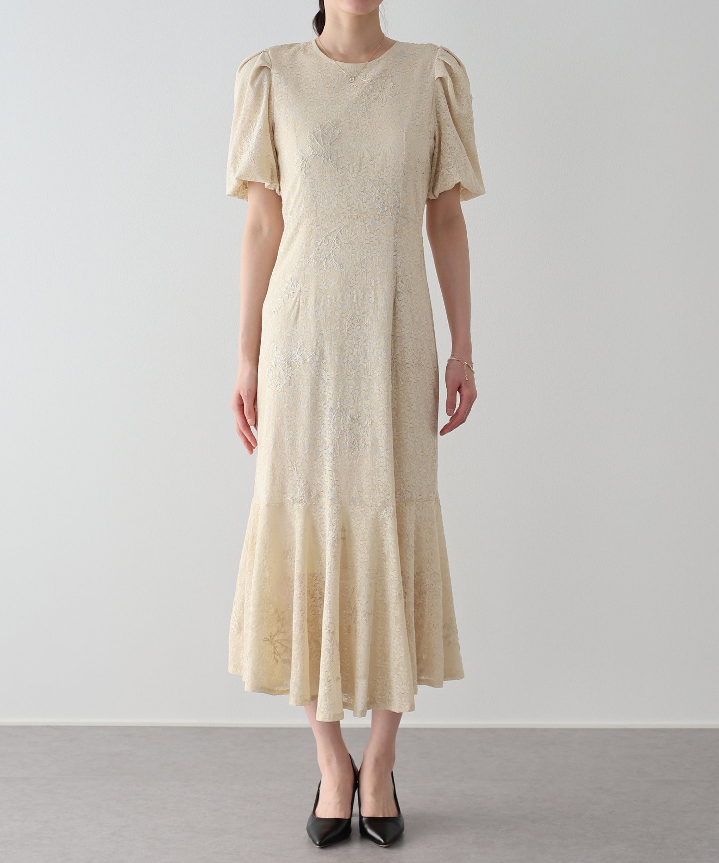 バックリボンマーメイドドレス