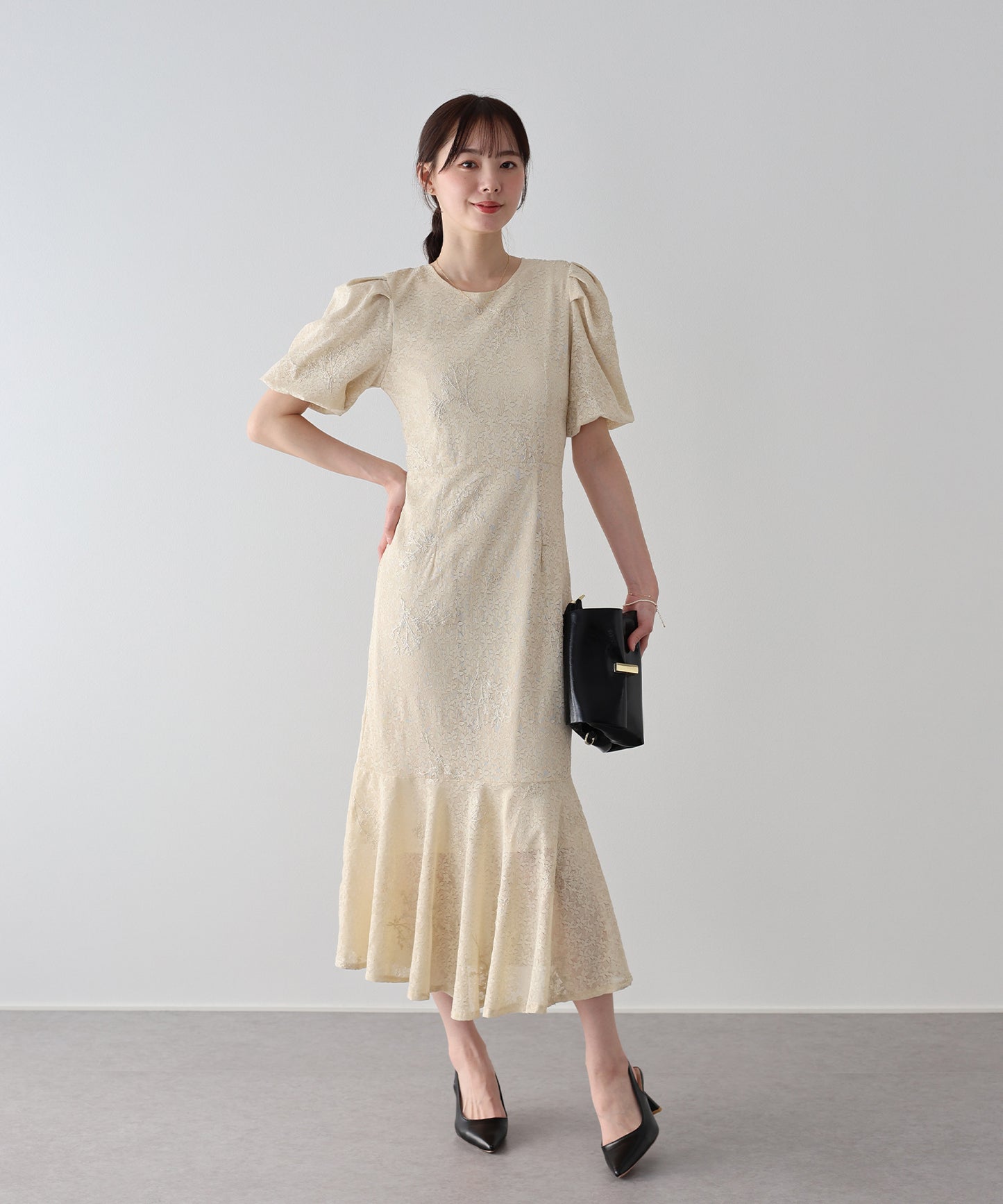 バックリボンマーメイドドレス