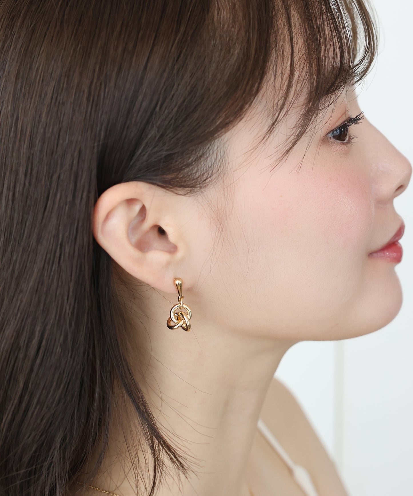 ノットモチーフピアス【メール便】
