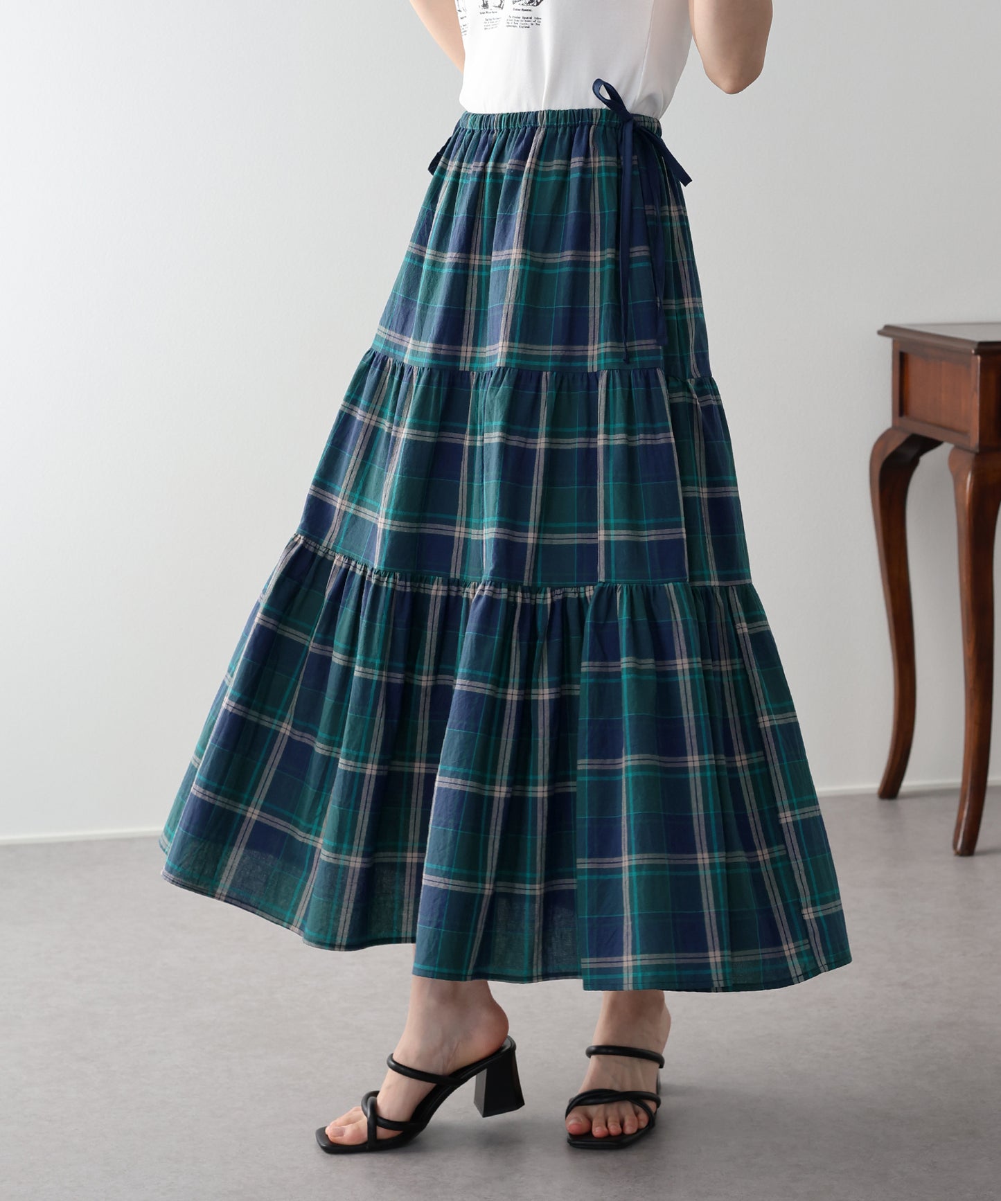 チェック柄サイドリボンティアードスカート