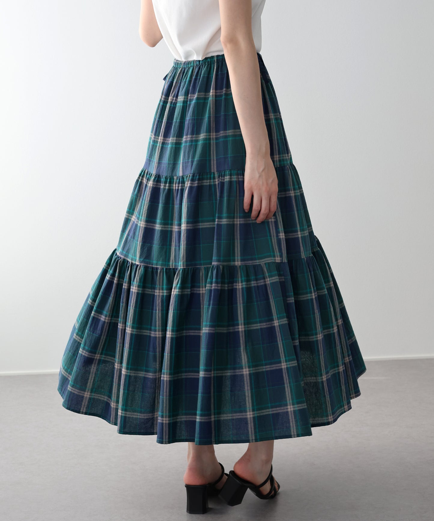 チェック柄サイドリボンティアードスカート