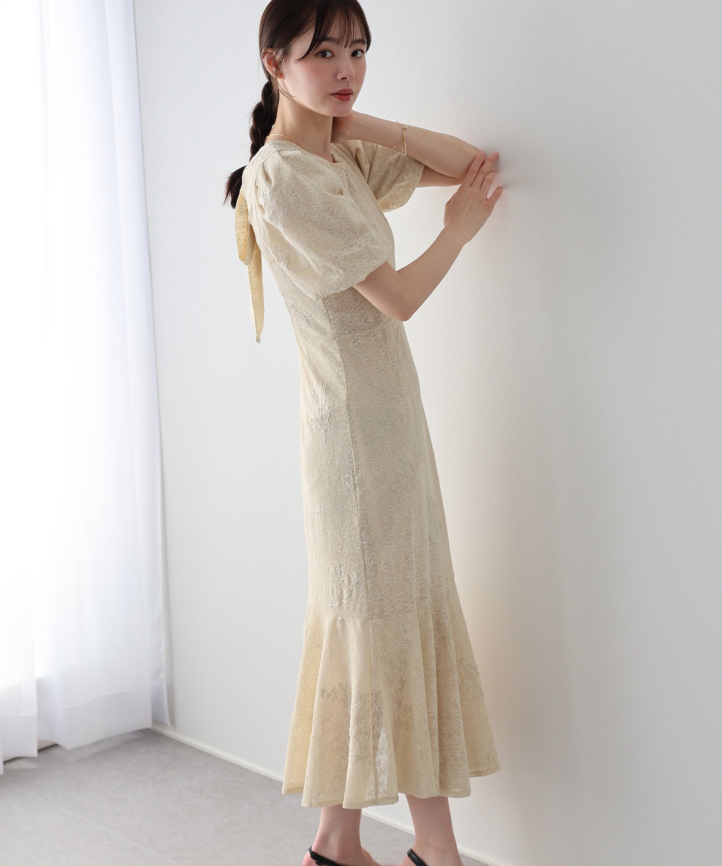 バックリボンマーメイドドレス