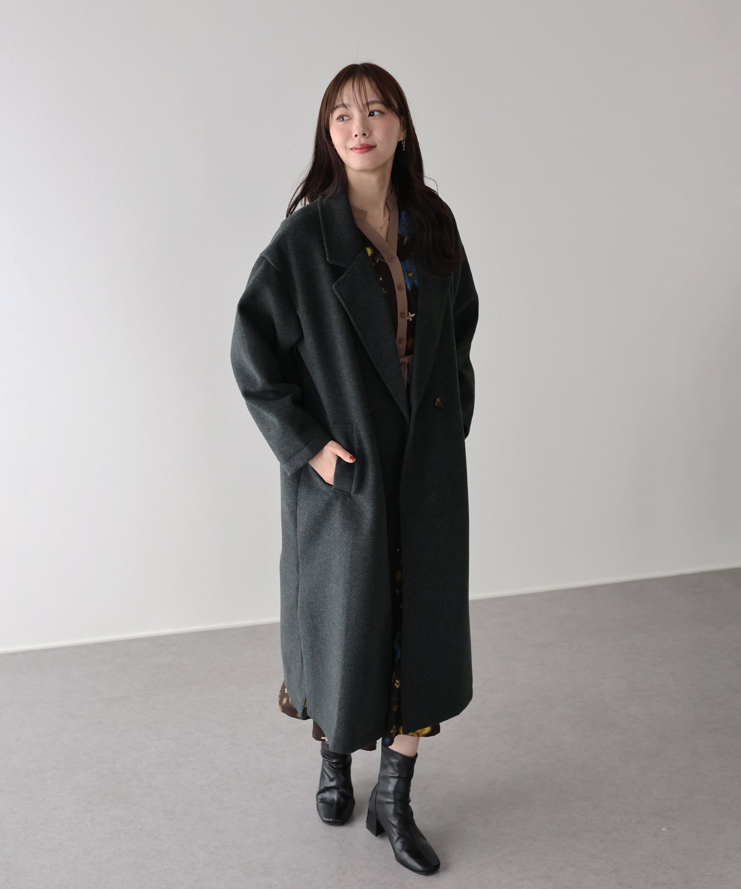 テーラードウールロングコート