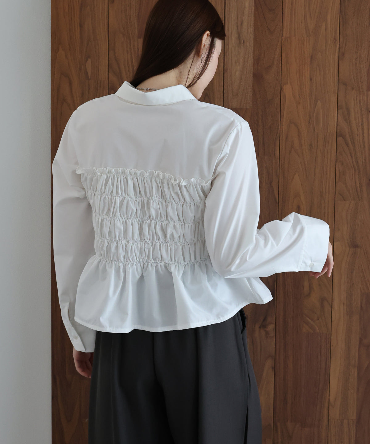 ペプラムシャーリングシャツ
