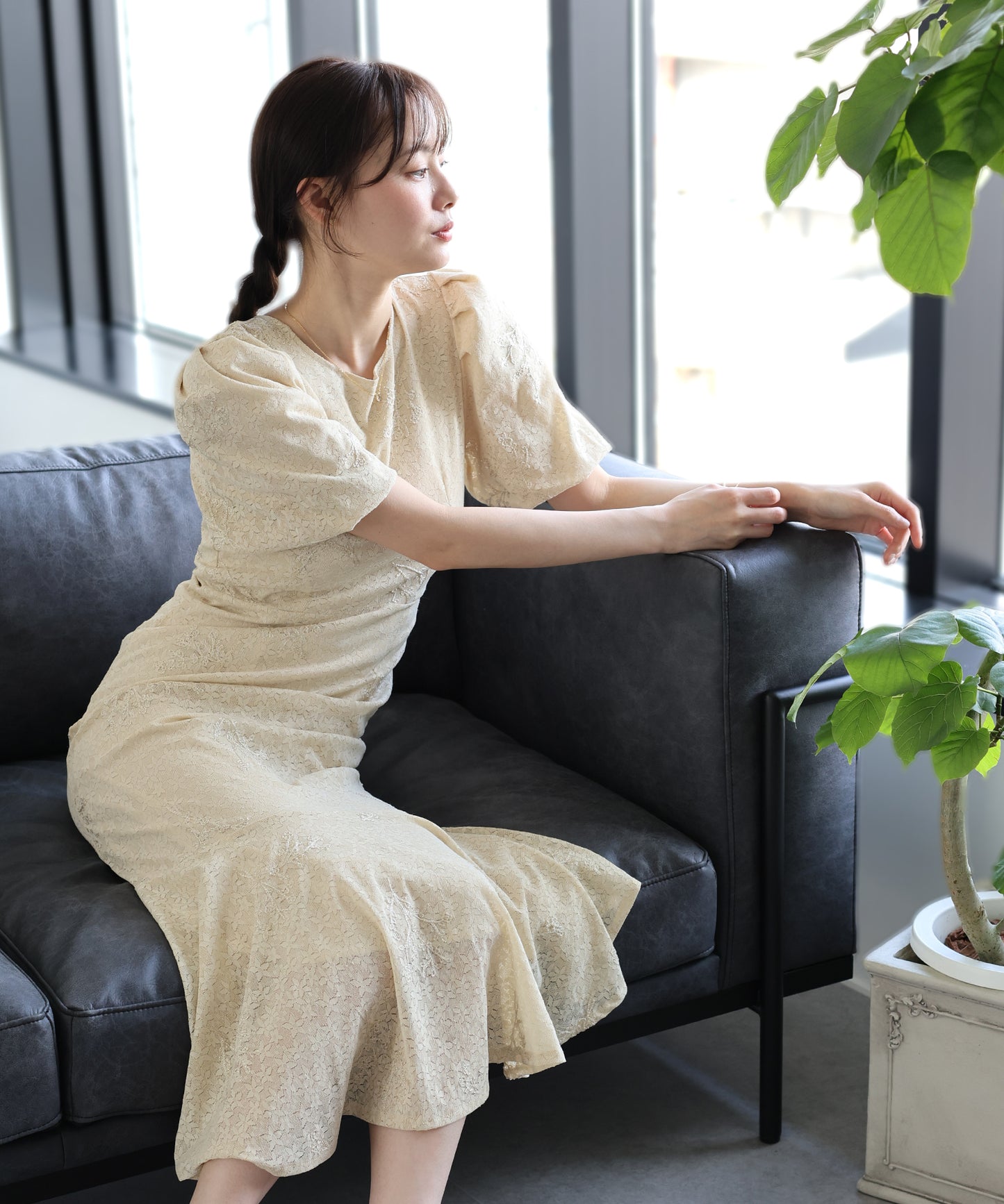 バックリボンマーメイドドレス