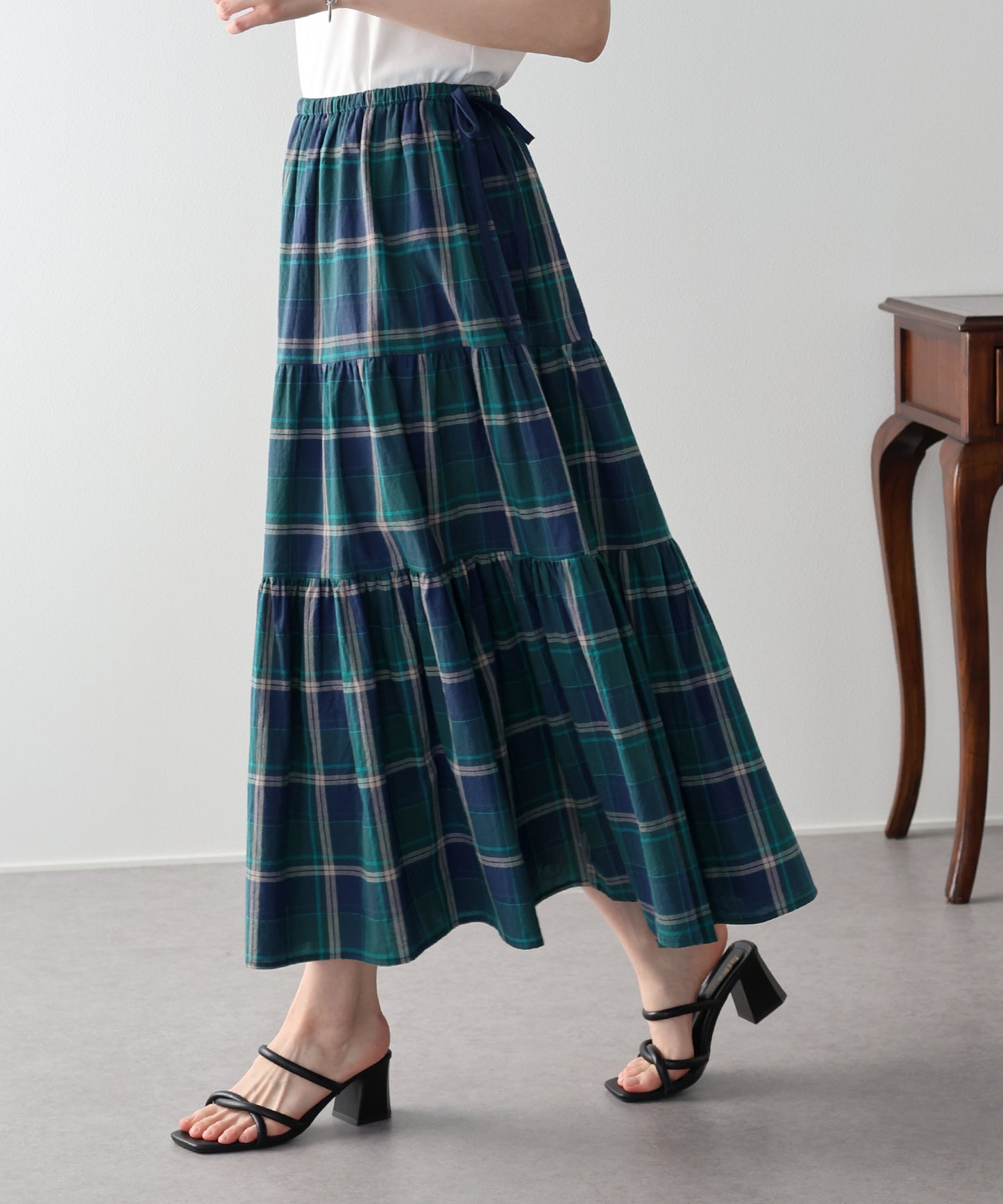 チェック柄サイドリボンティアードスカート