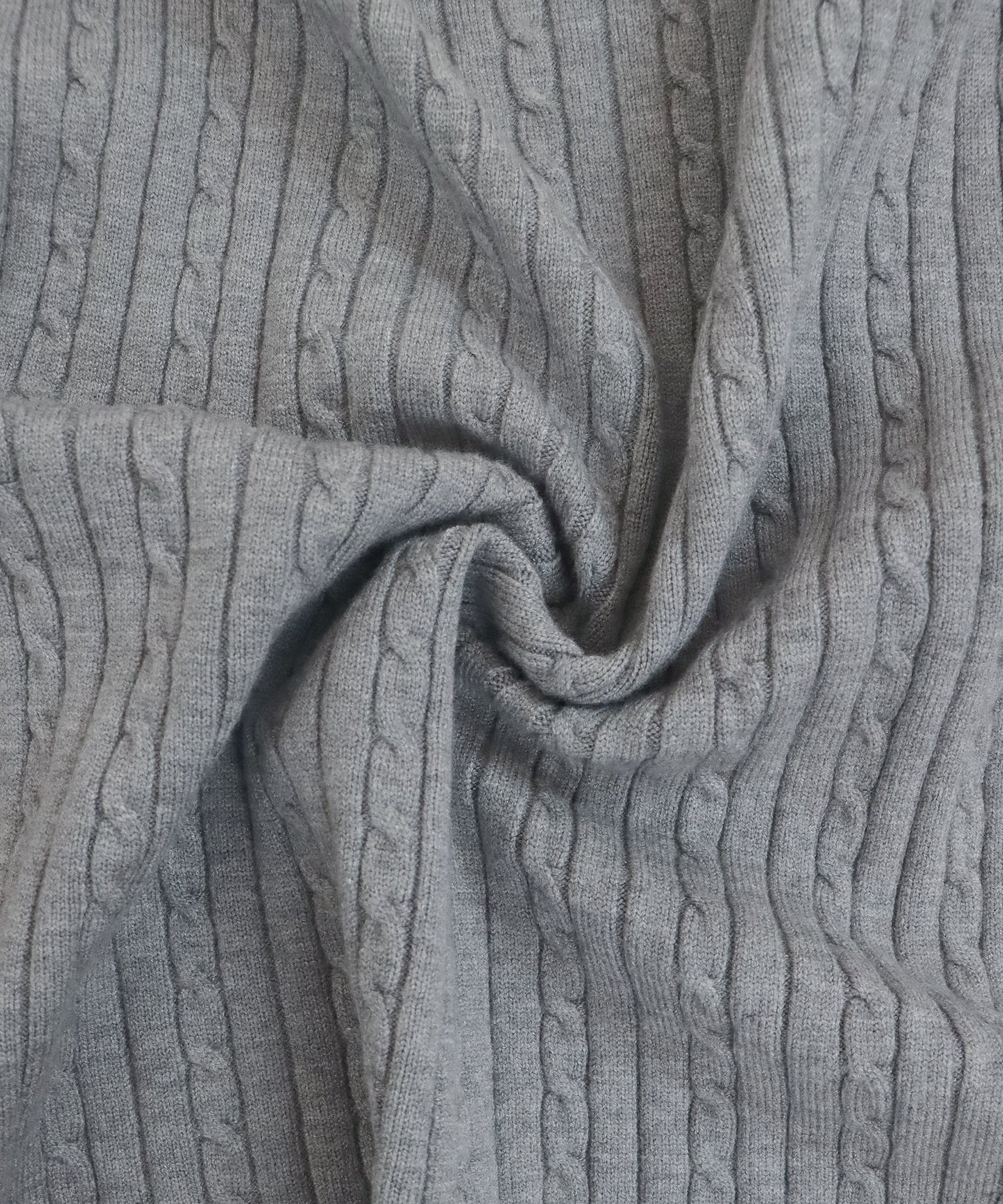 ゴールドボタンケーブルクルーカーディガン