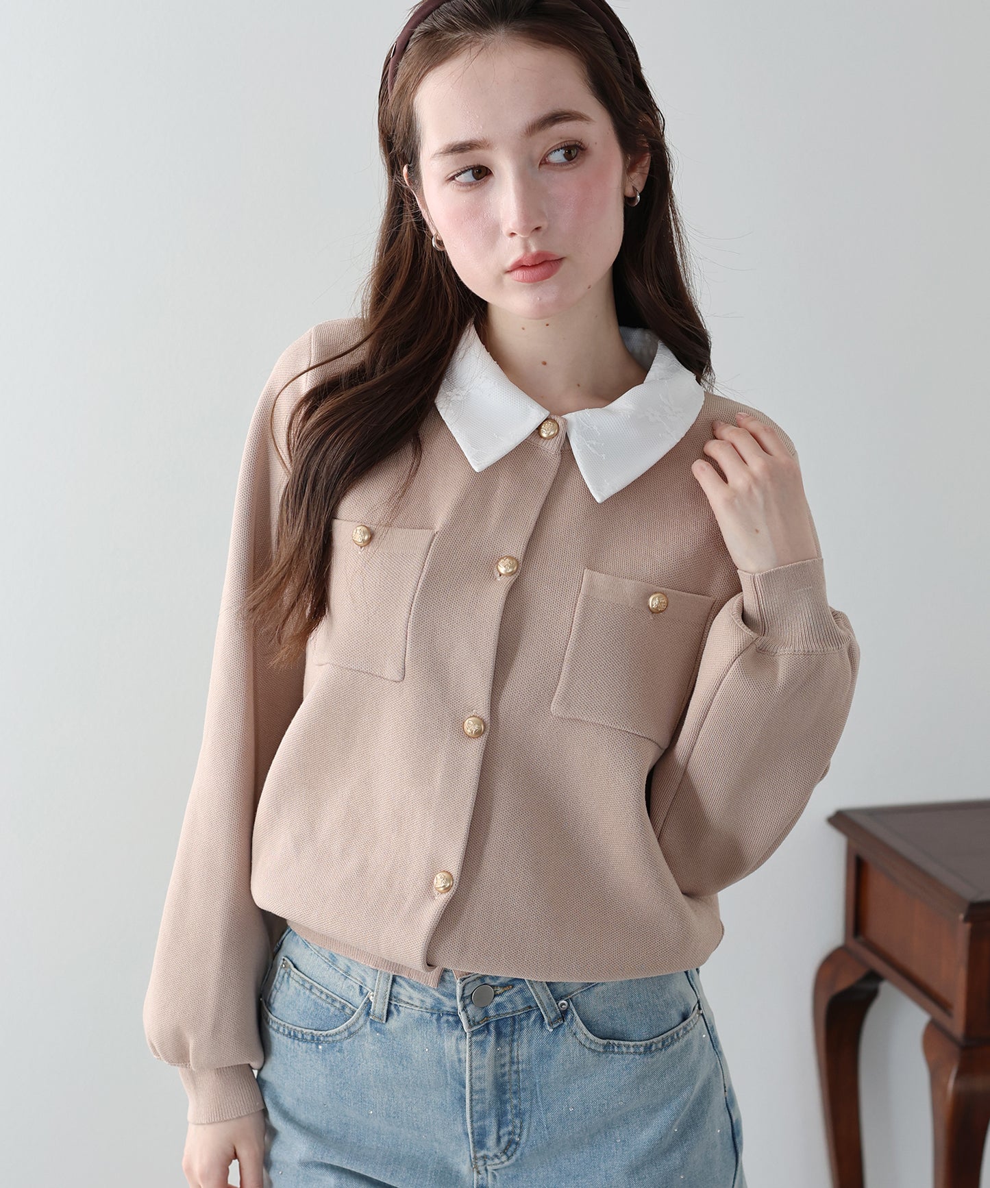 レース襟ニットカーディガン