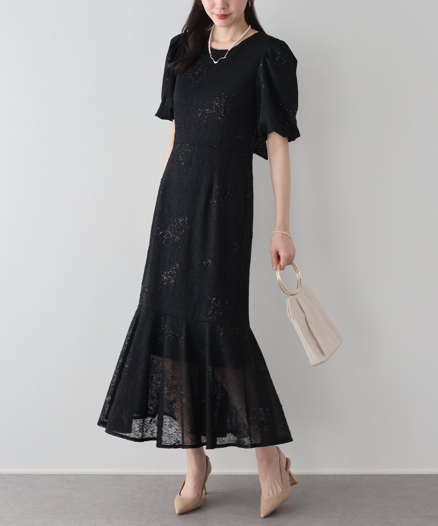 バックリボンマーメイドドレス