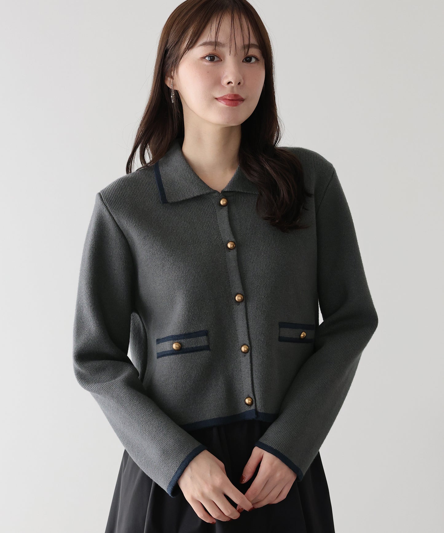 襟付きニットジャケット