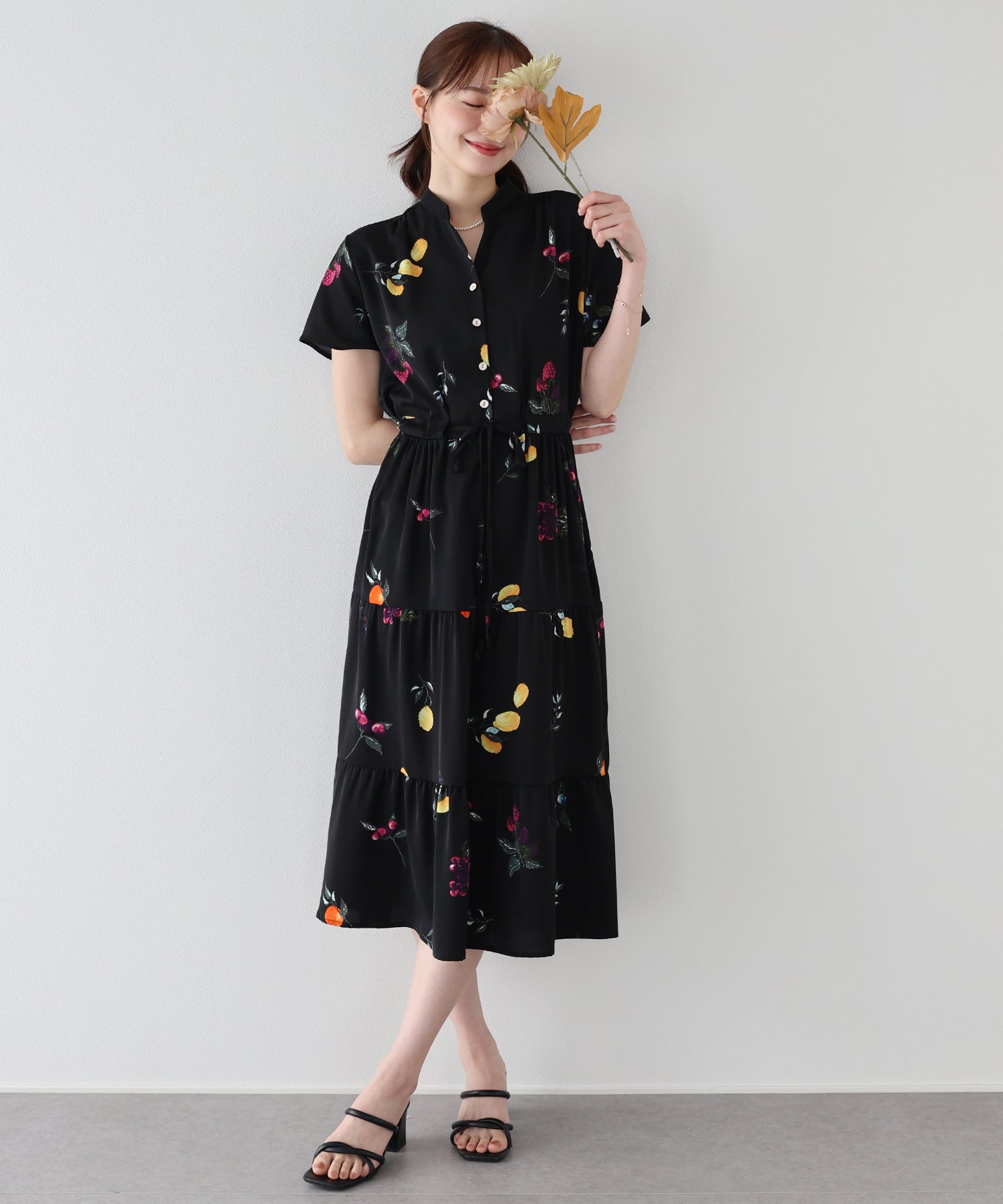 『rose fanさん専用』黒の花柄刺繍ワンピース「SALE」 接触冷感】無地＆アソート柄ワンピース – BLUE ONLINE