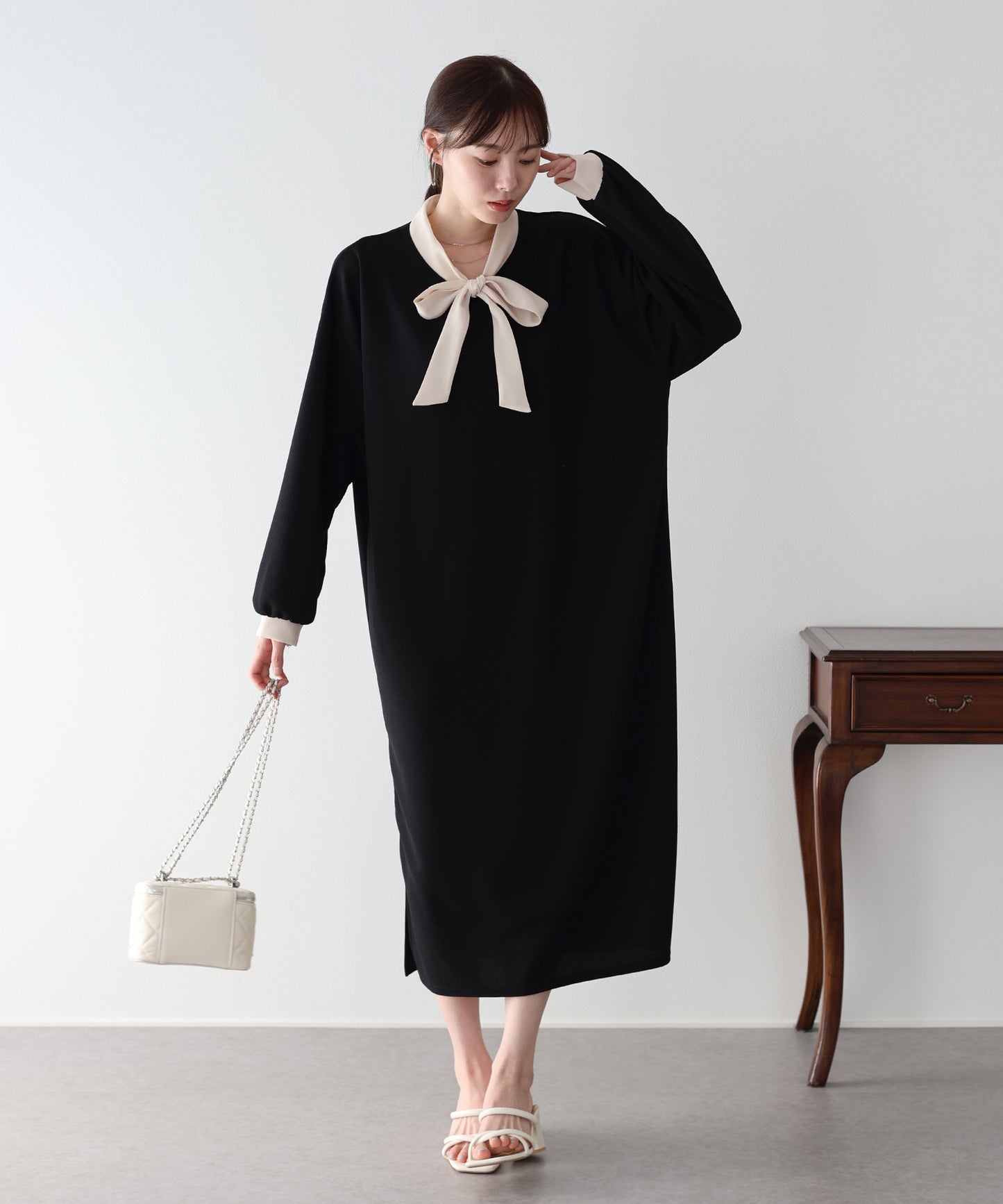 【早割5％OFF】バイカラーボウタイワンピース