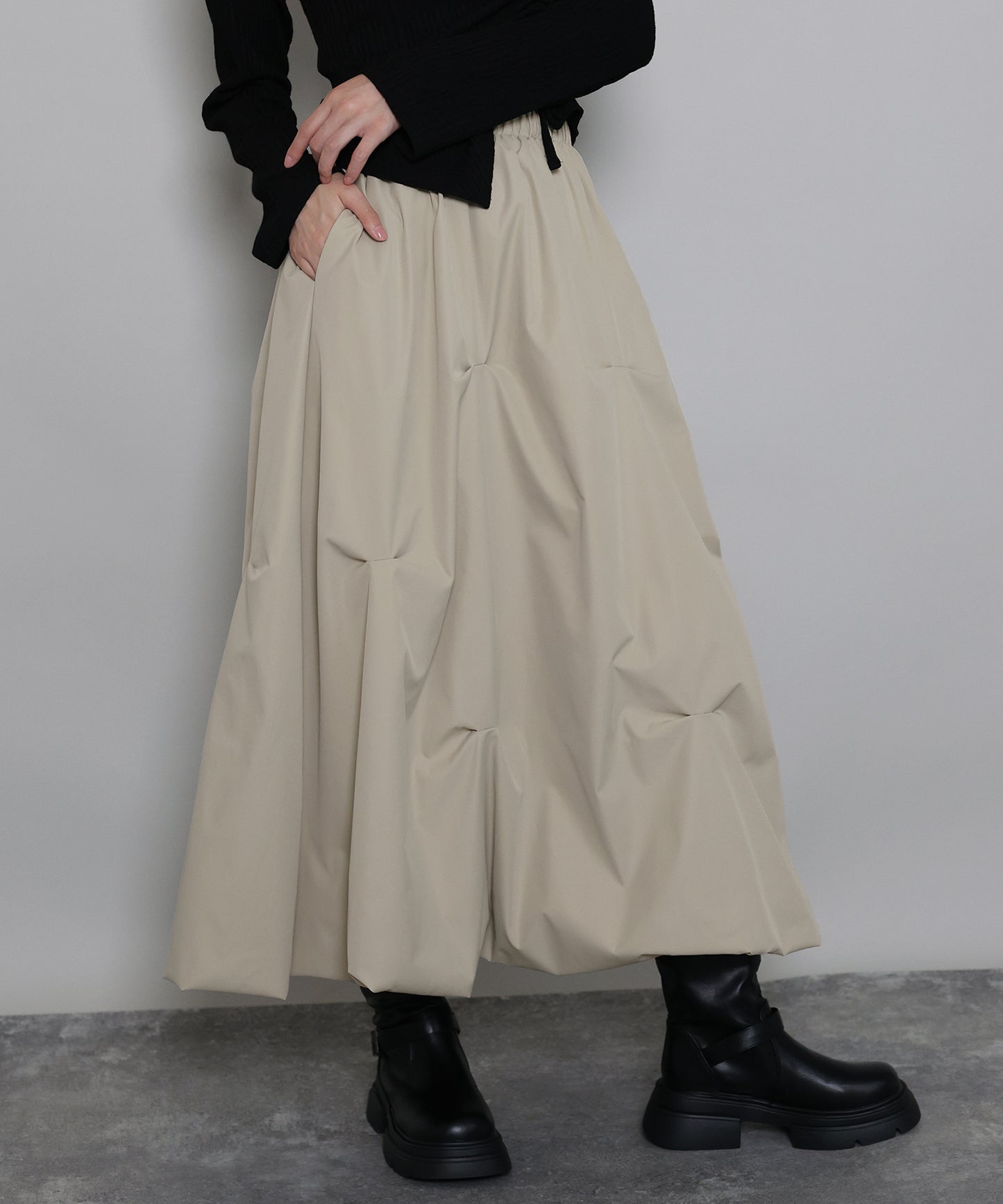 【早割5％OFF】ランダムタックバルーンスカート[J by blue]