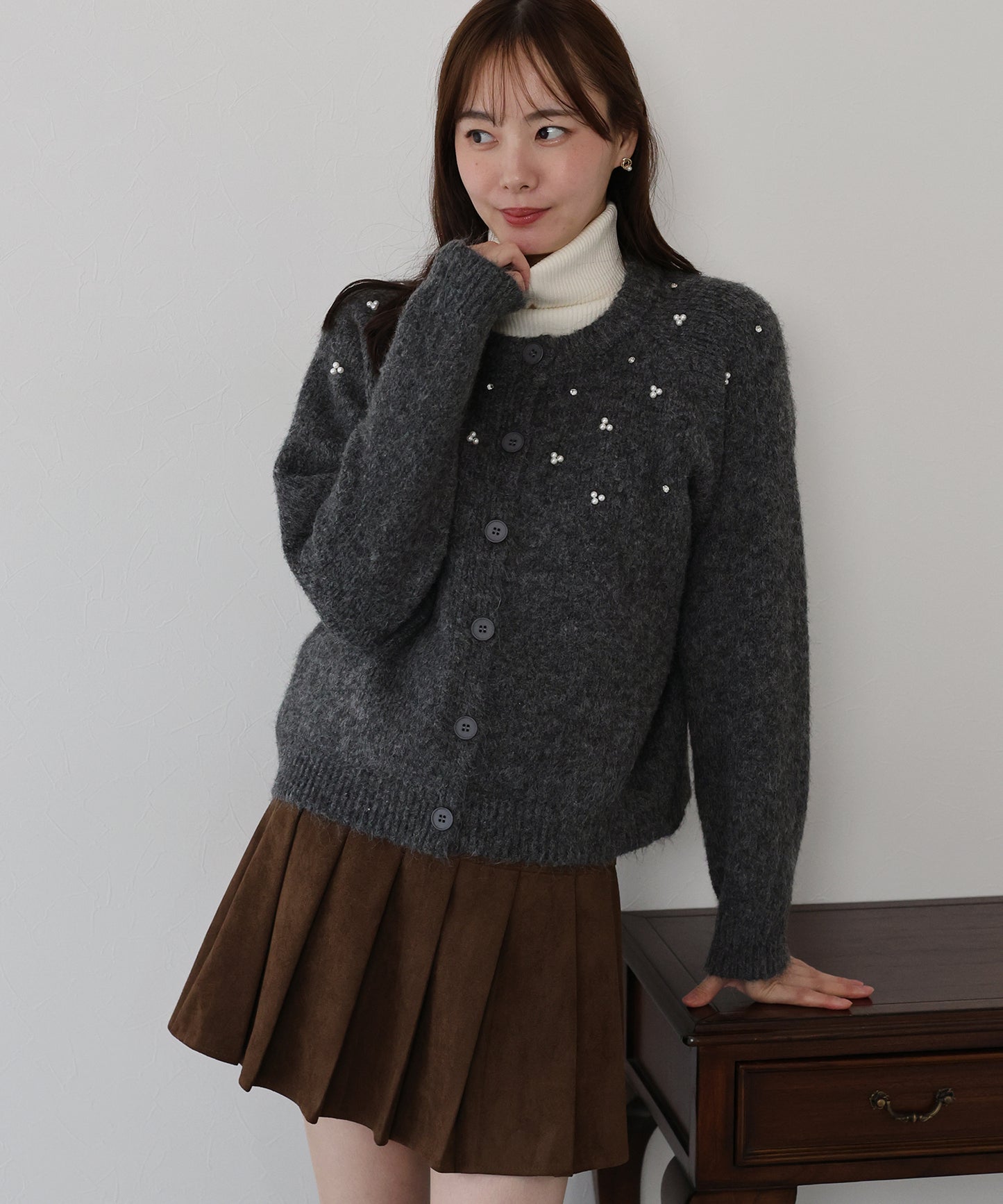 パールビジューニットカーディガン