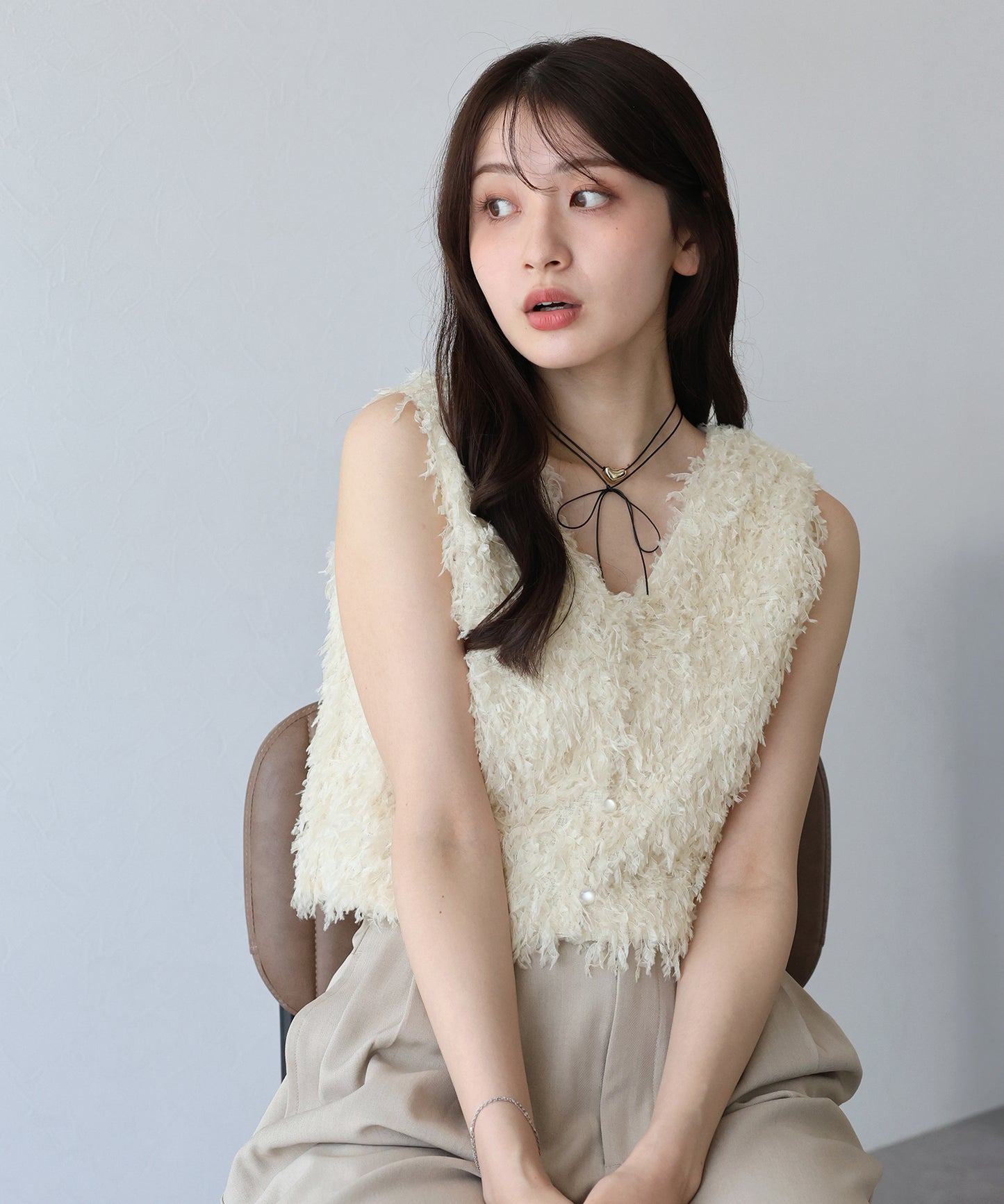 フェザーフリンジベスト