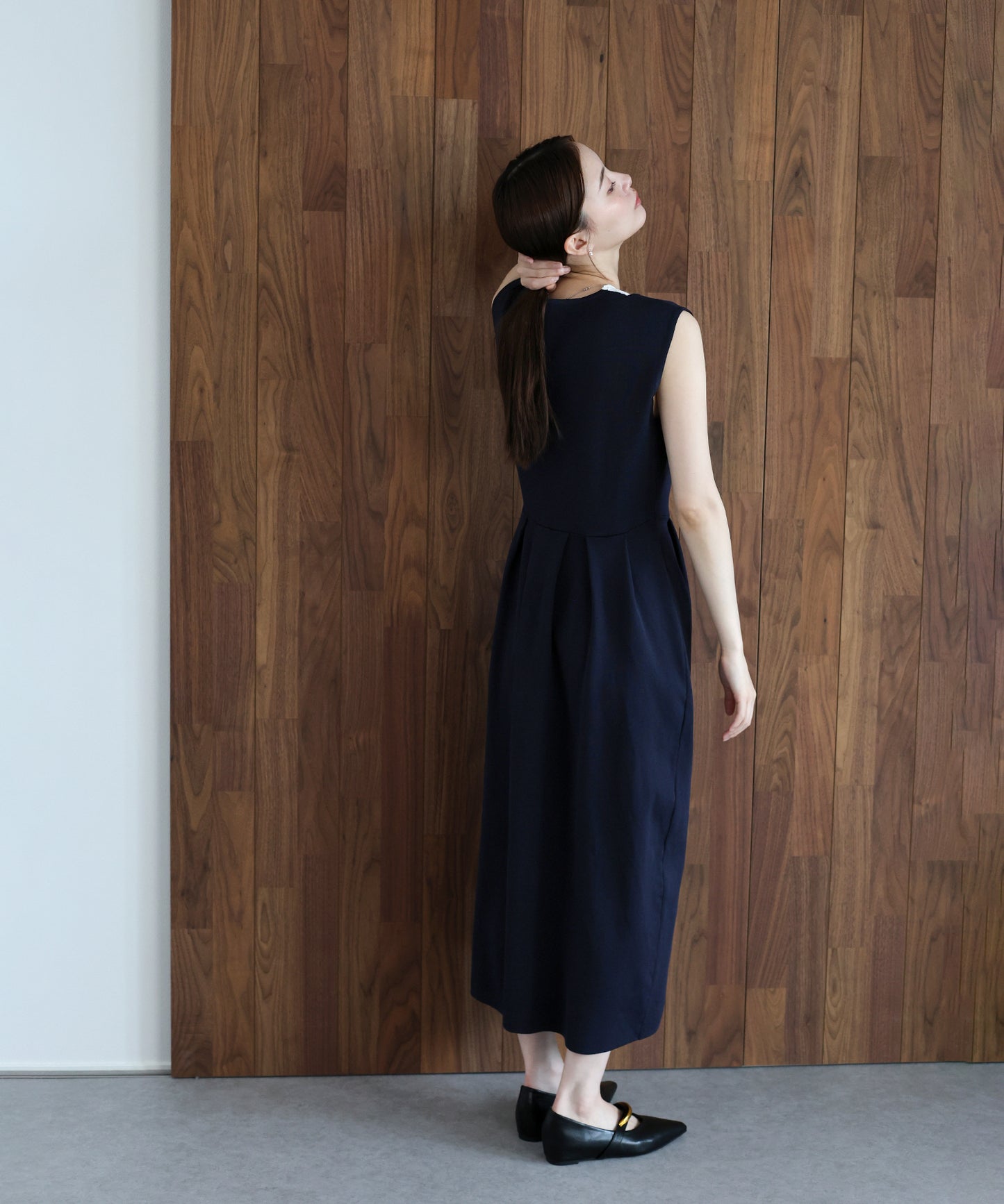 【早割5％OFF】レースカラーVネック ワンピース
