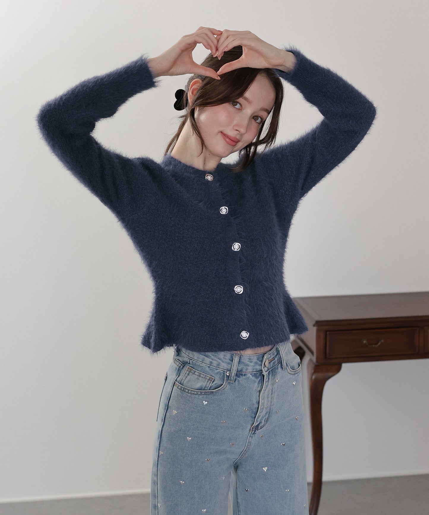 【早割5％OFF】シャギーペプラムカーディガン