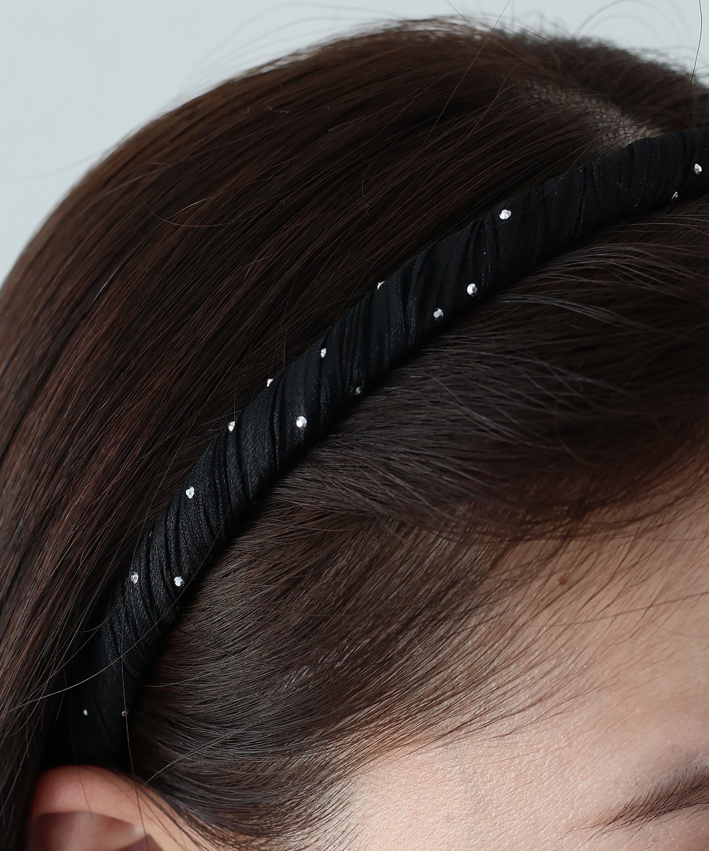 【早割5％OFF】スタッズ付きツイストカチューシャ【ネコポス】