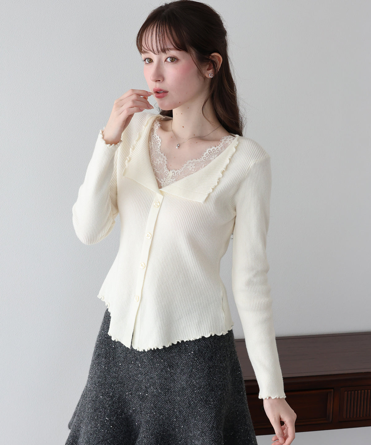 【早割5％OFF】レースレイヤードライクニット
