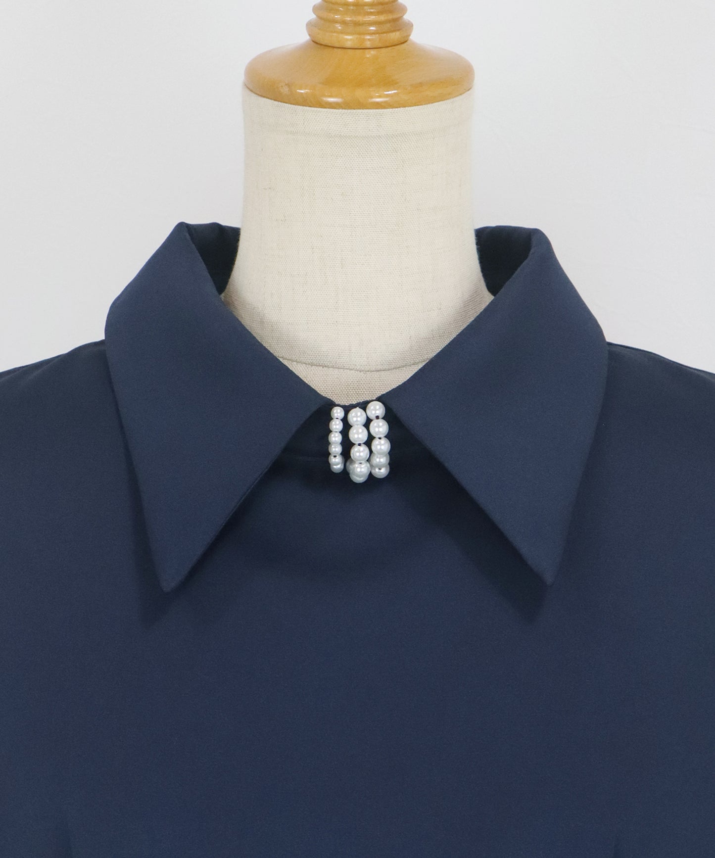 パールモチーフペプラムブラウス＆パンツセット