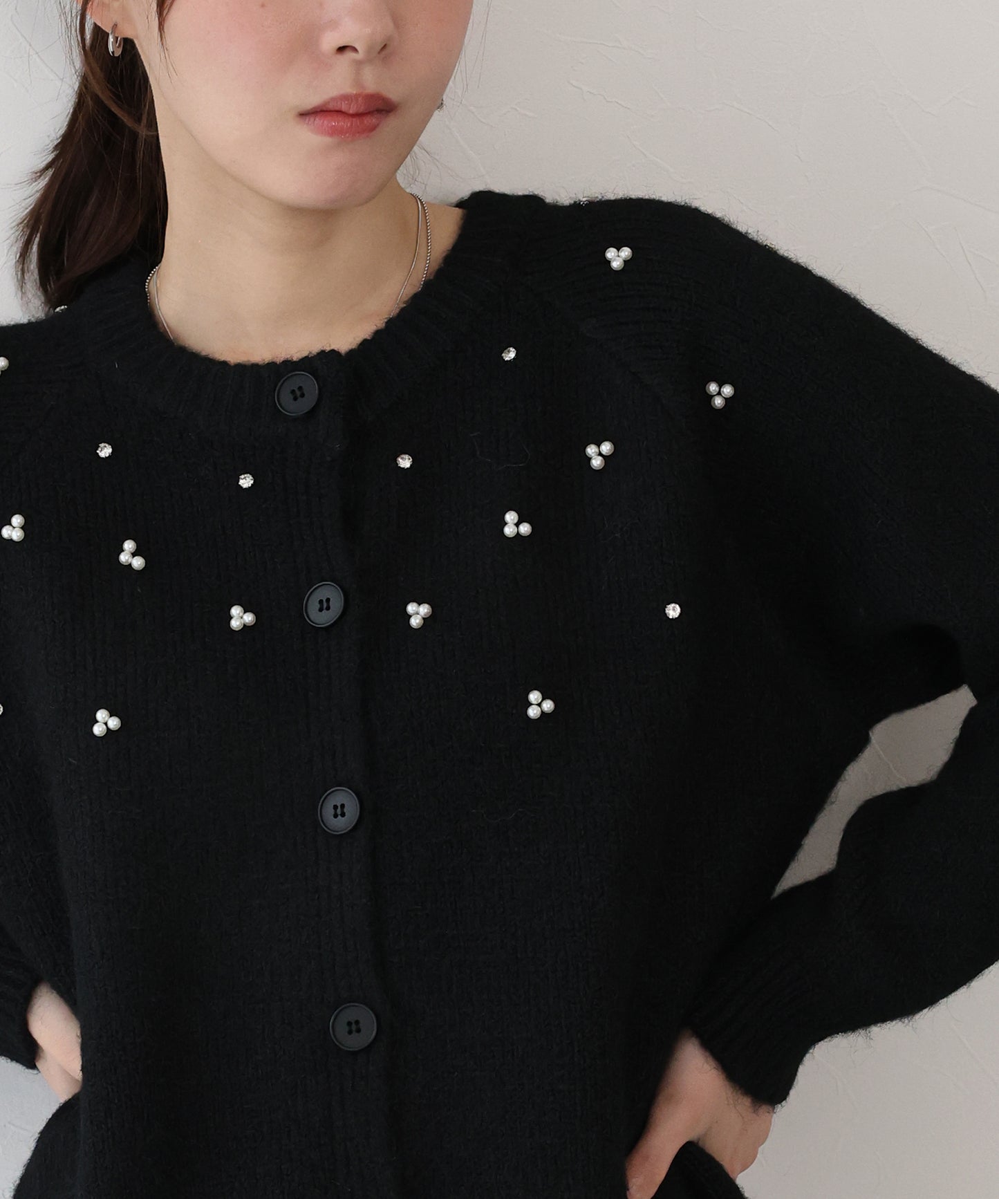 パールビジューニットカーディガン
