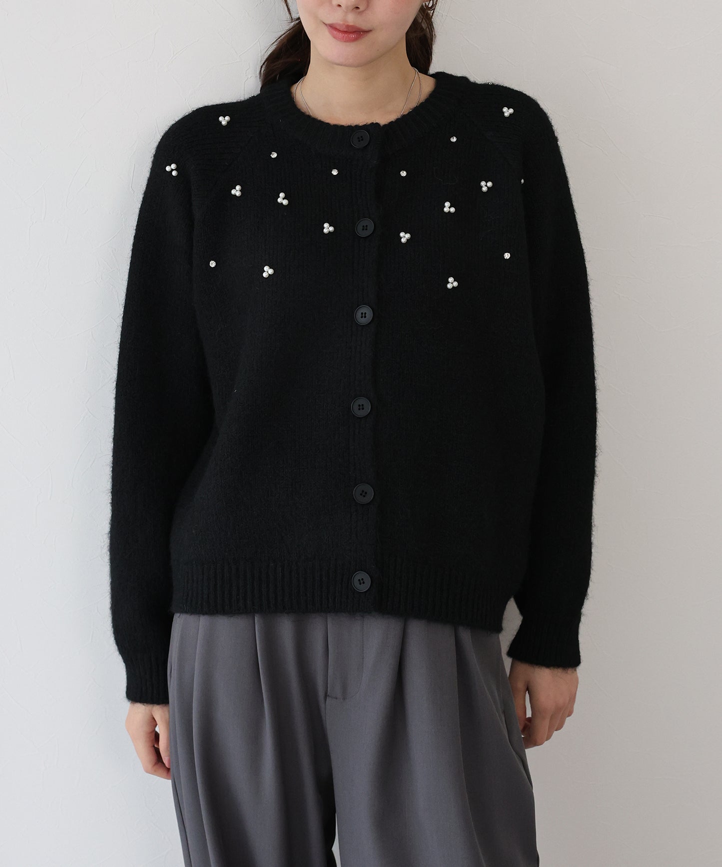 パールビジューニットカーディガン
