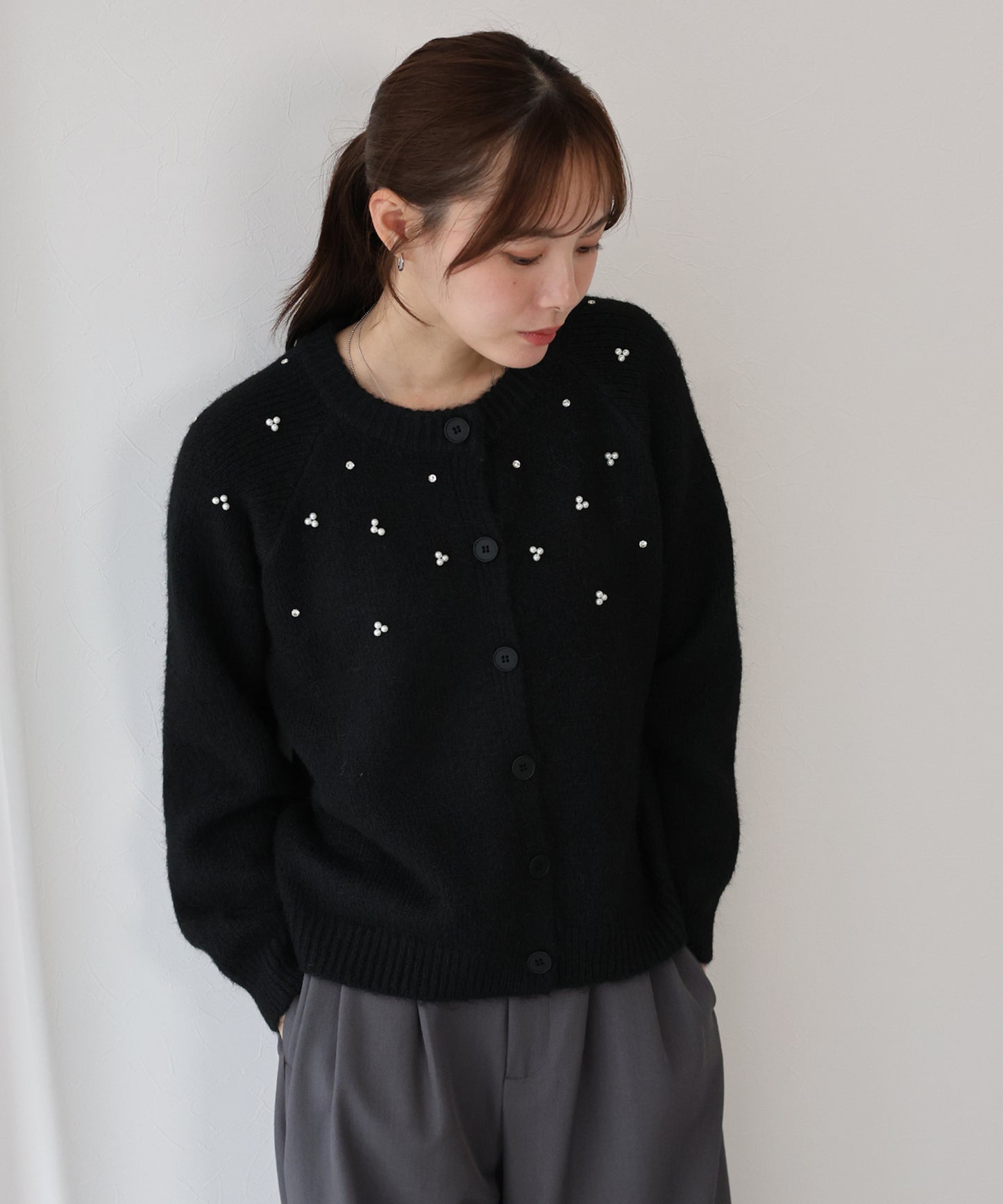 パールビジューニットカーディガン