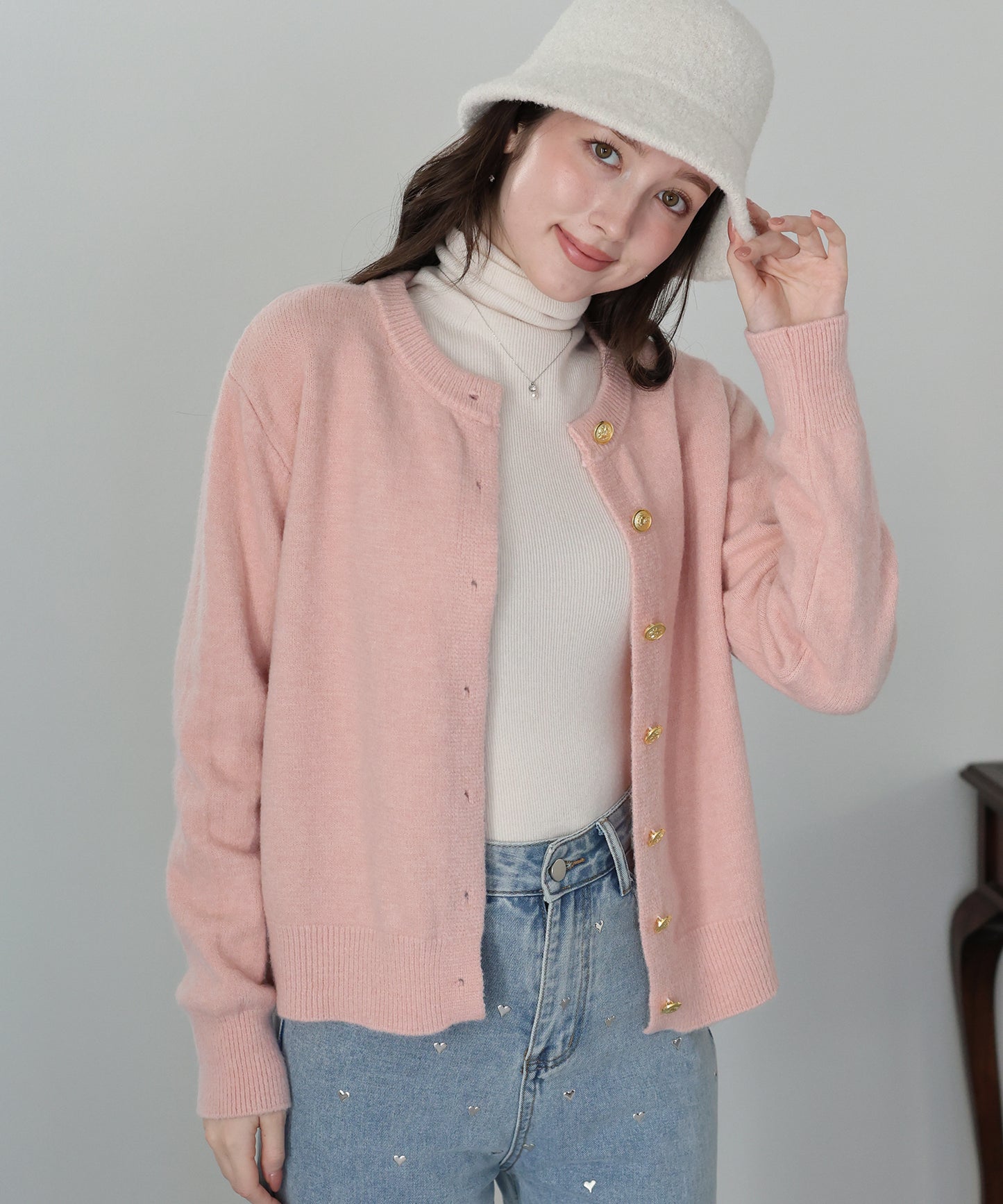 【早割5％OFF】金ボタンクルーネックカーディガン