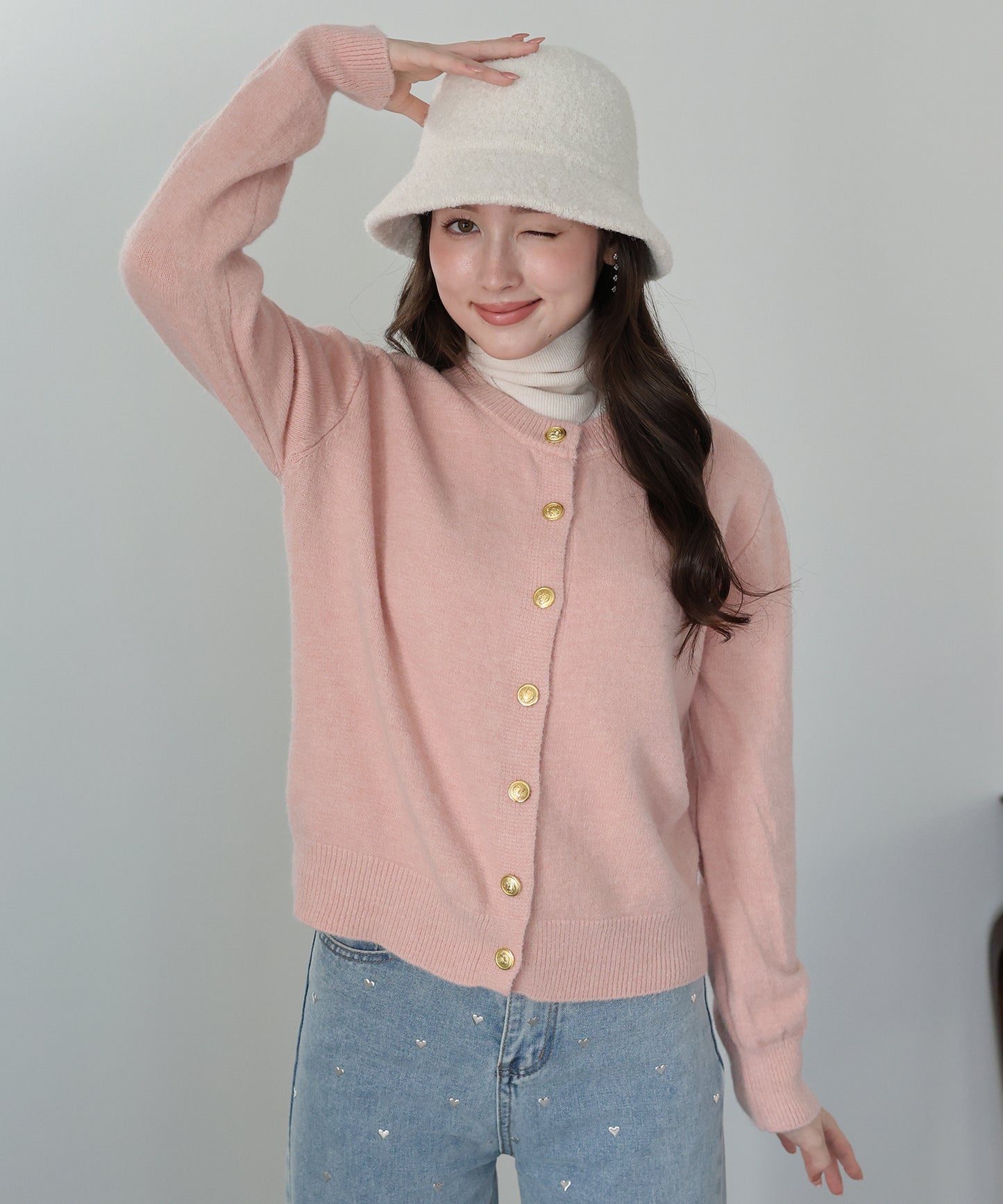 【早割5％OFF】金ボタンクルーネックカーディガン