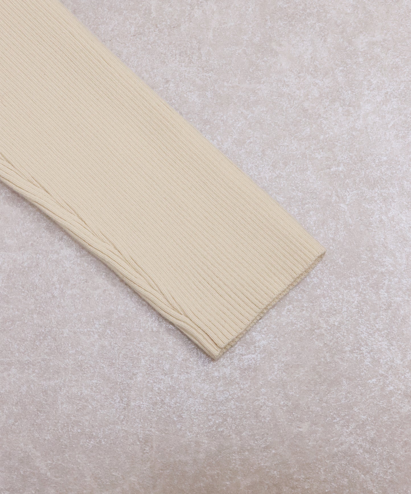 【早割5％OFF】シャギーベスト＆ニットワンピースセットアップ