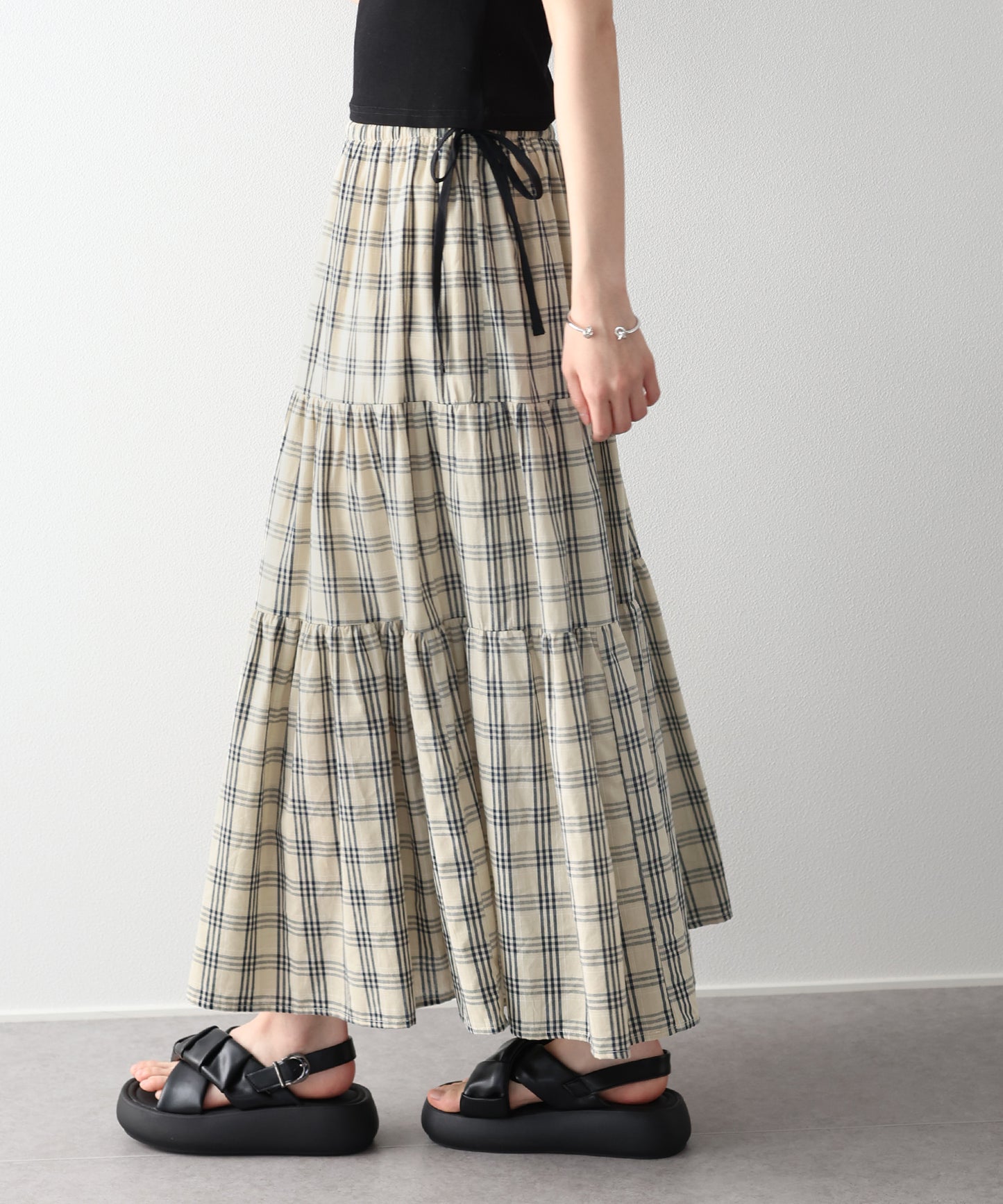 チェック柄サイドリボンティアードスカート