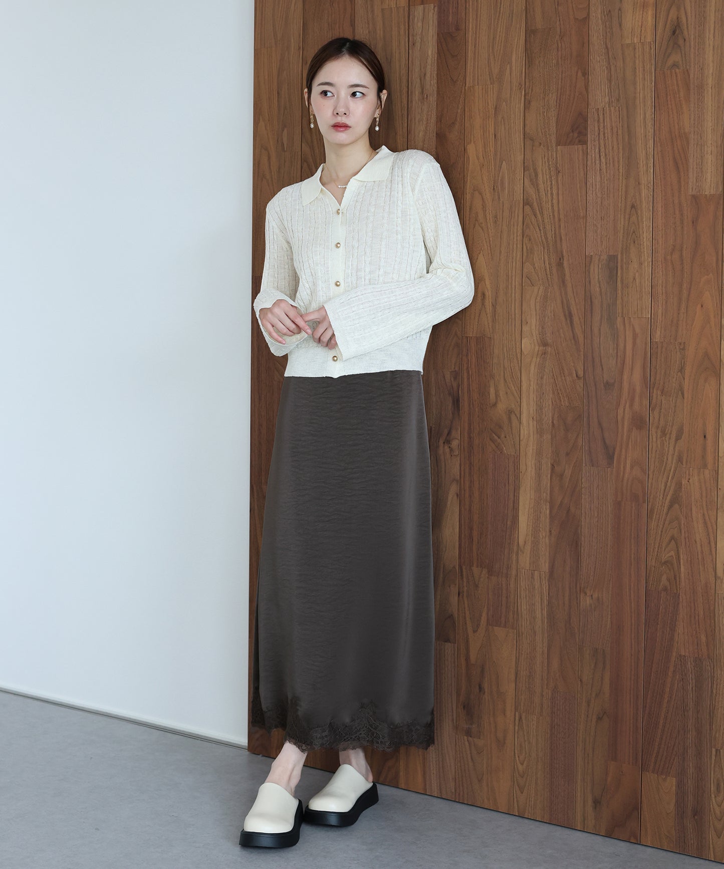 【早割5％OFF】ヘムレースサテンスカート