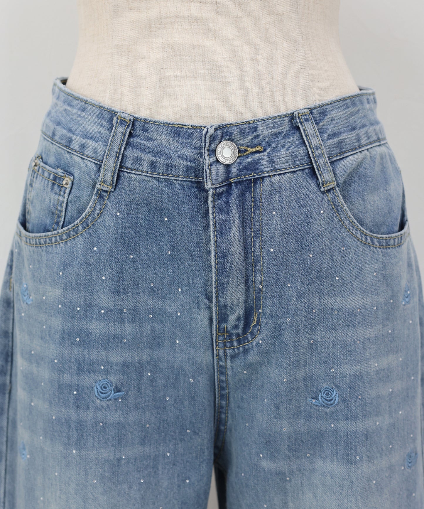 【早割5％OFF】ローズ刺繍デニムパンツ