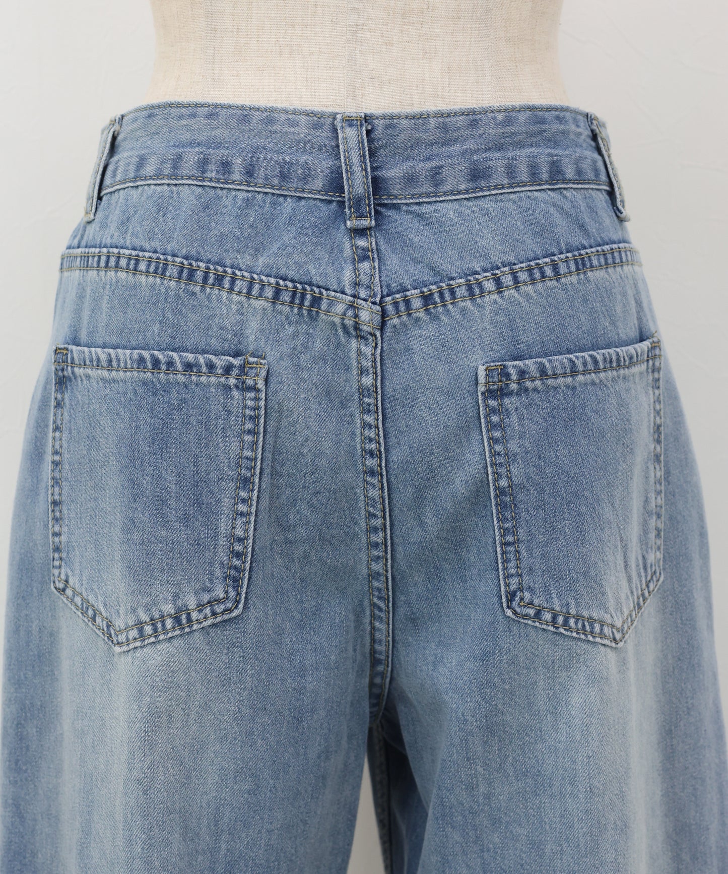 【早割5％OFF】ローズ刺繍デニムパンツ