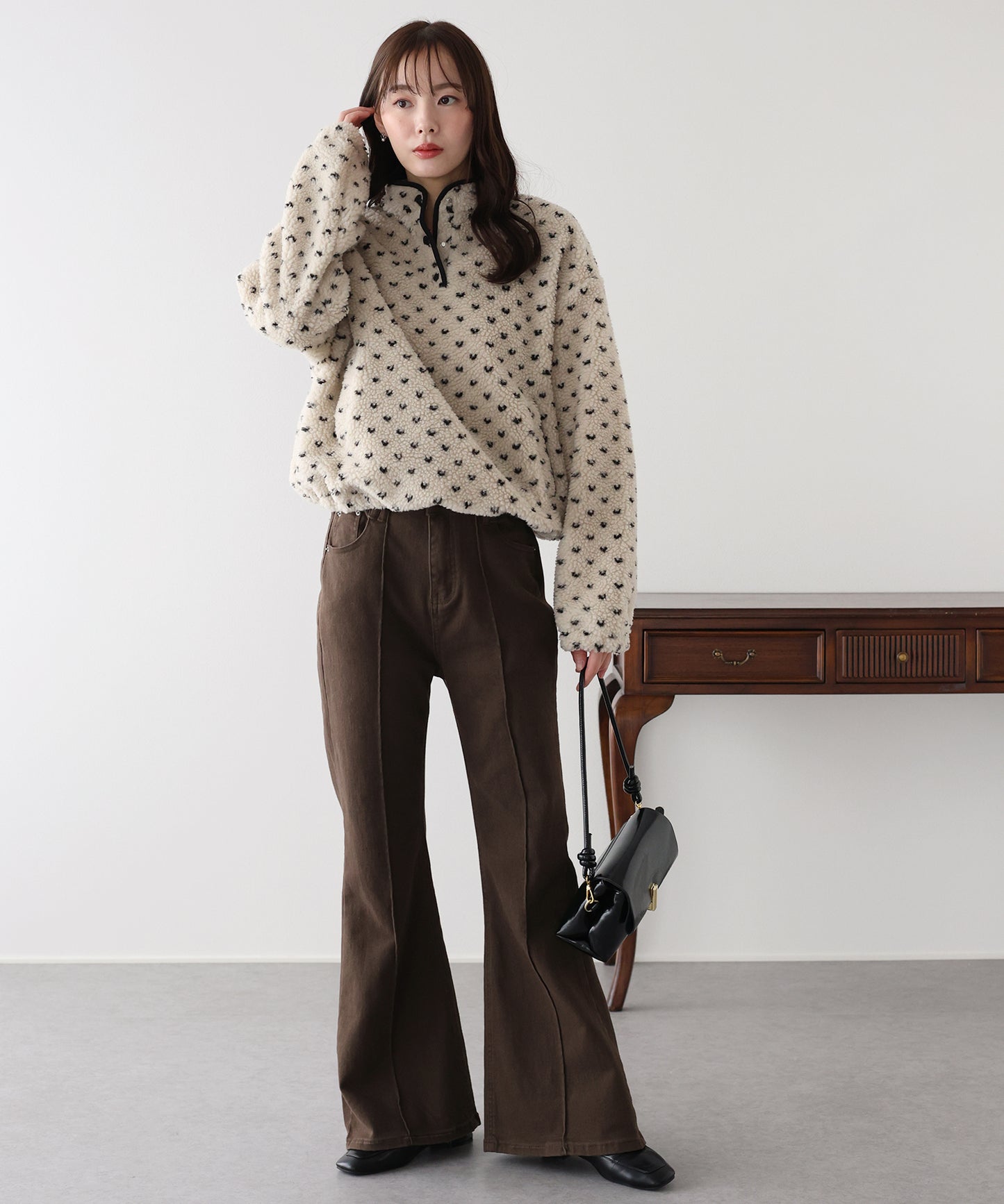 【早割5％OFF】センタープレスフレアデニム