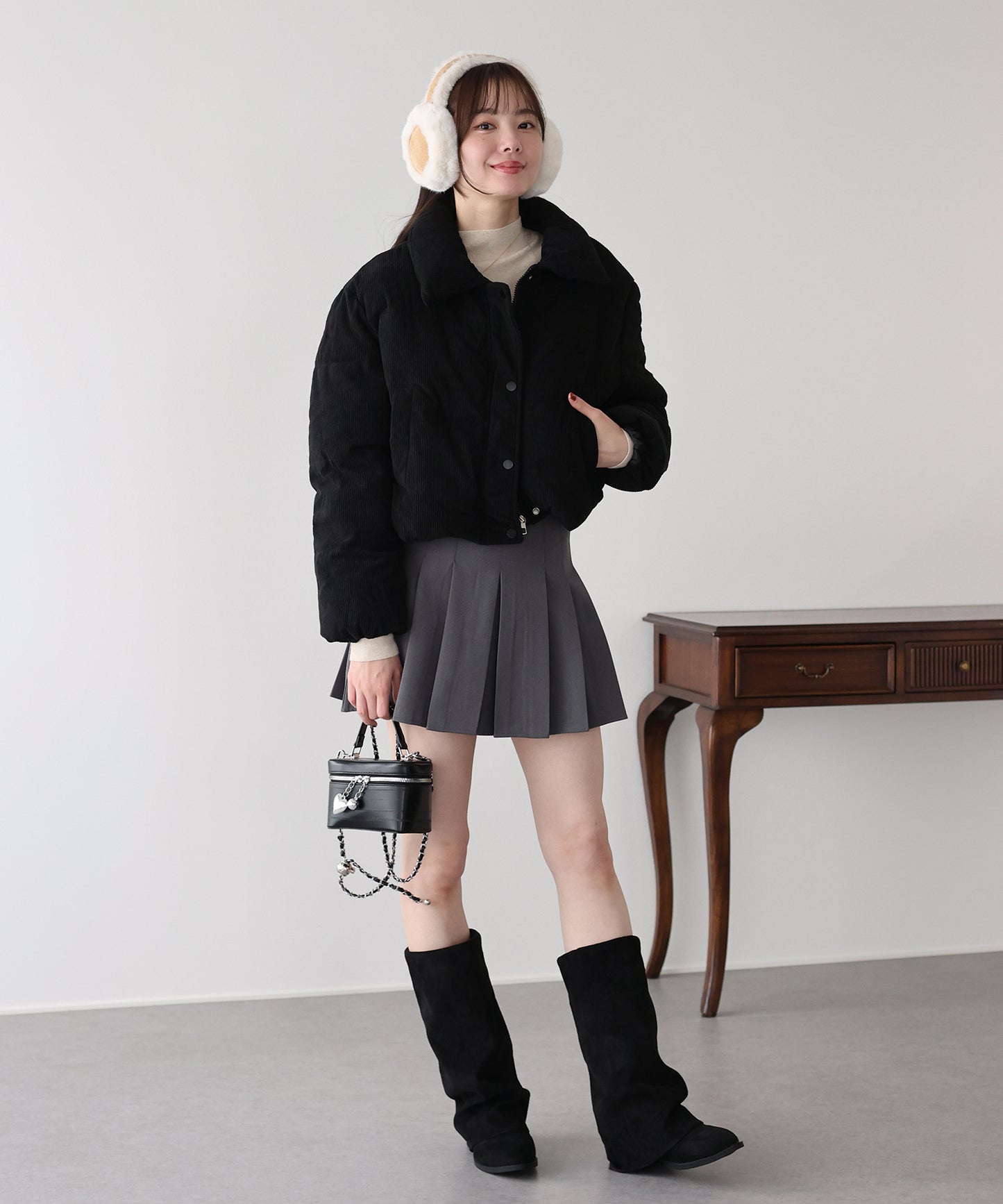 コーデュロイダウンジャケット