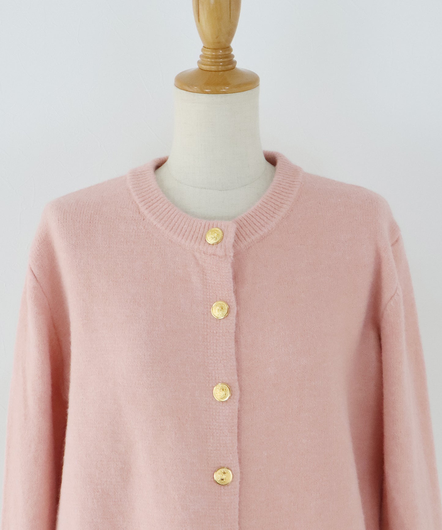 【早割5％OFF】金ボタンクルーネックカーディガン