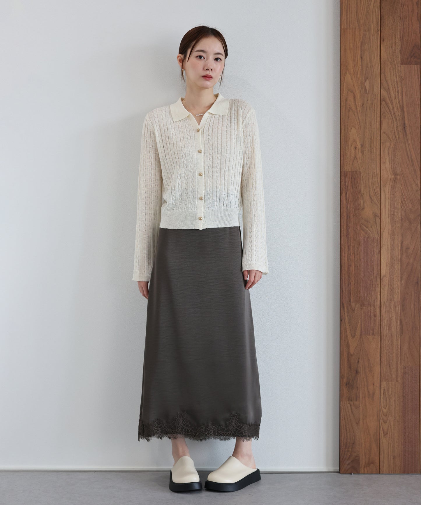 【早割5％OFF】ヘムレースサテンスカート