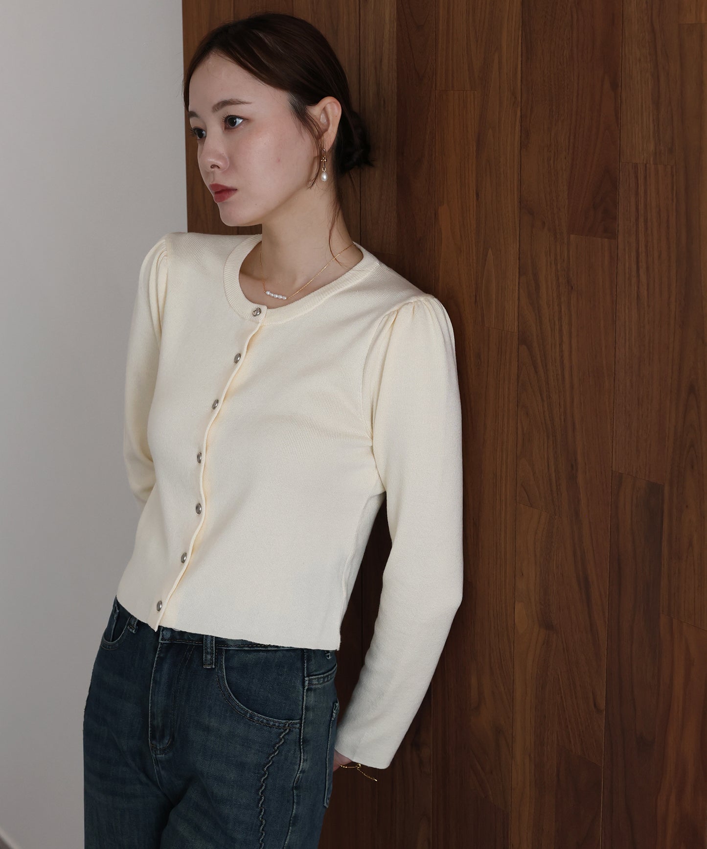 【早割5％OFF】ニュアンスボタンコンパクトカーディガン