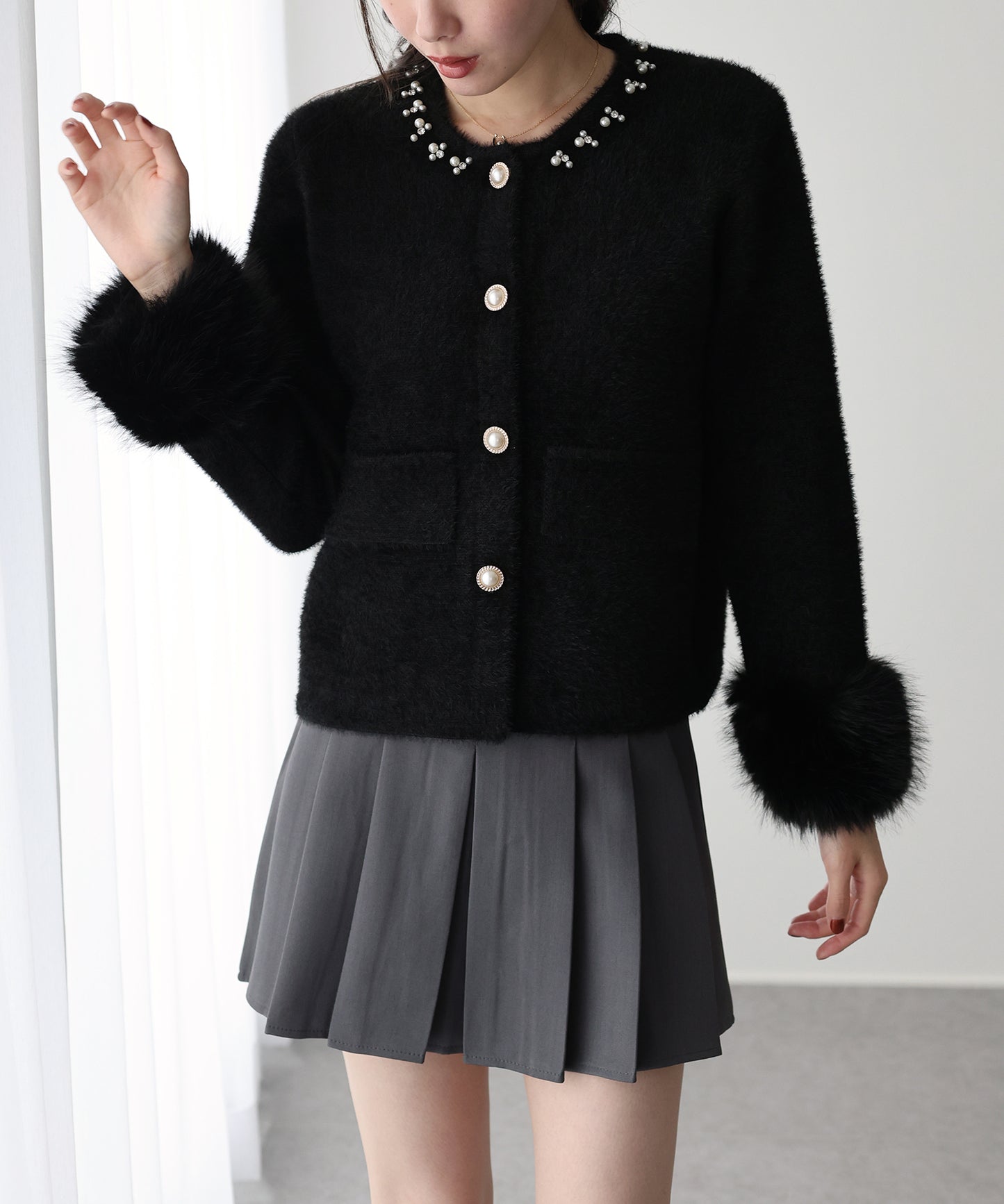 【早割5％OFF】袖ファーパールビジュージャケット