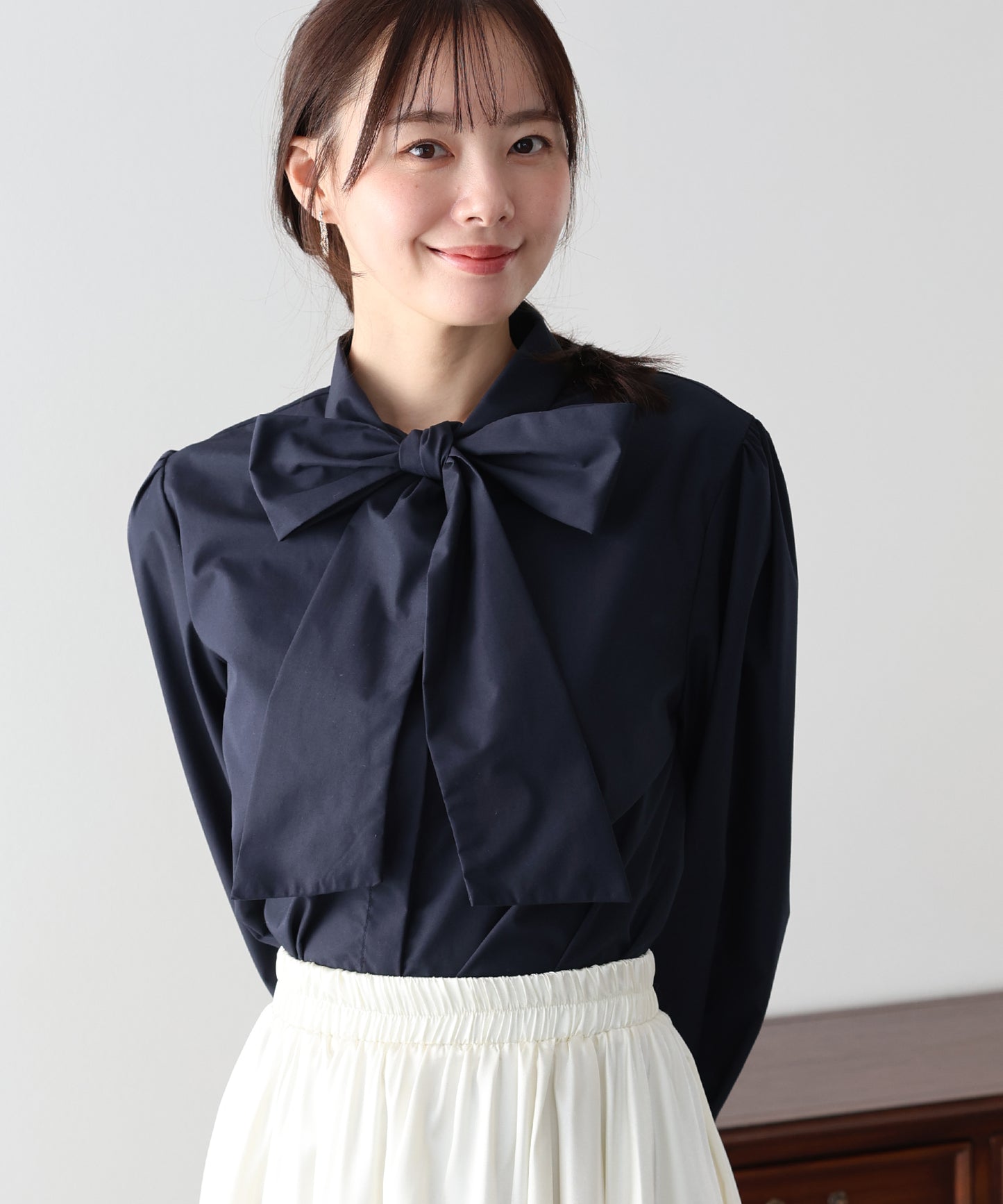 ビッグリボンボウタイブラウス【ネコポス】