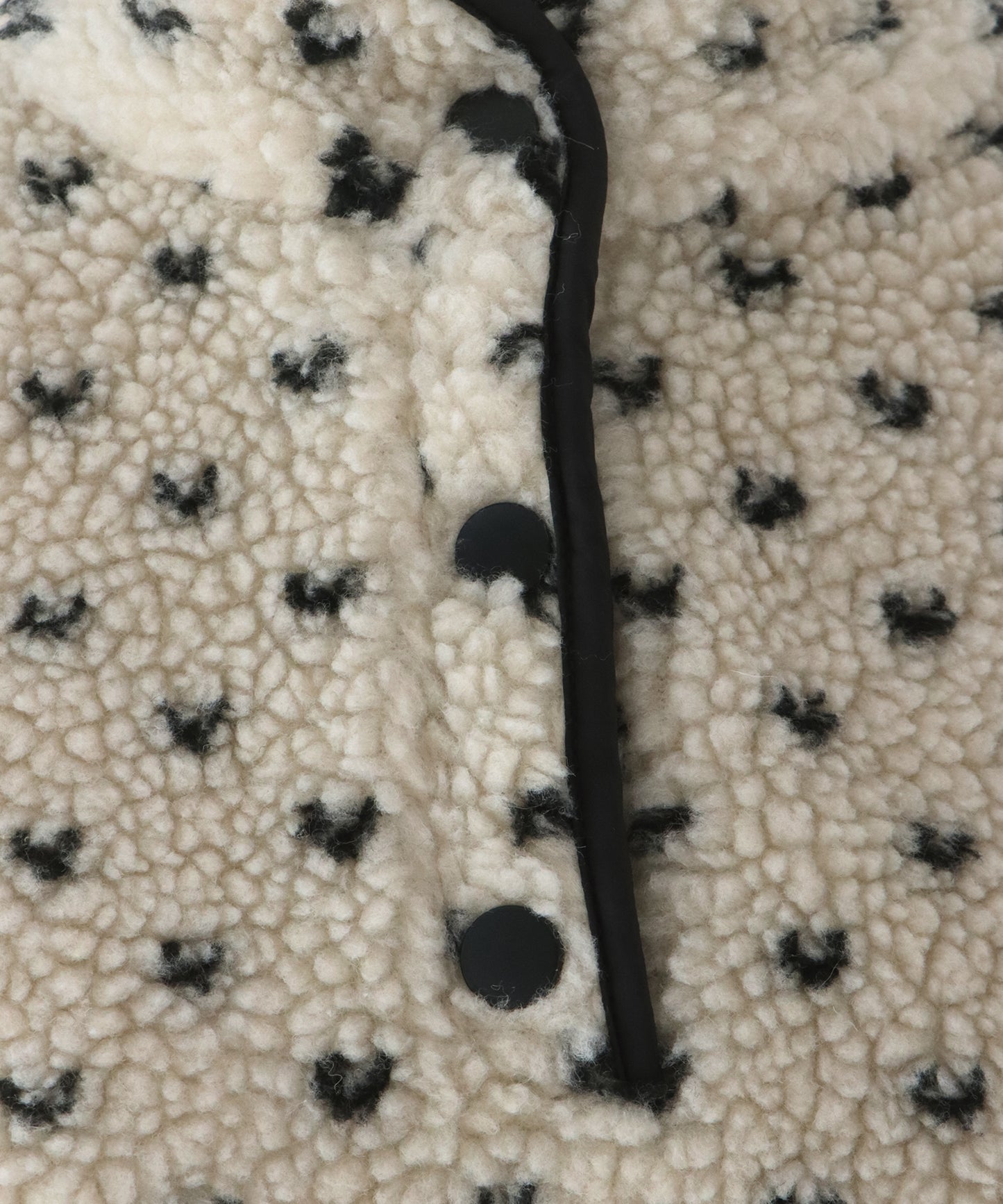 【早割5％OFF】ハート柄ボアハーフボタンプルオーバー