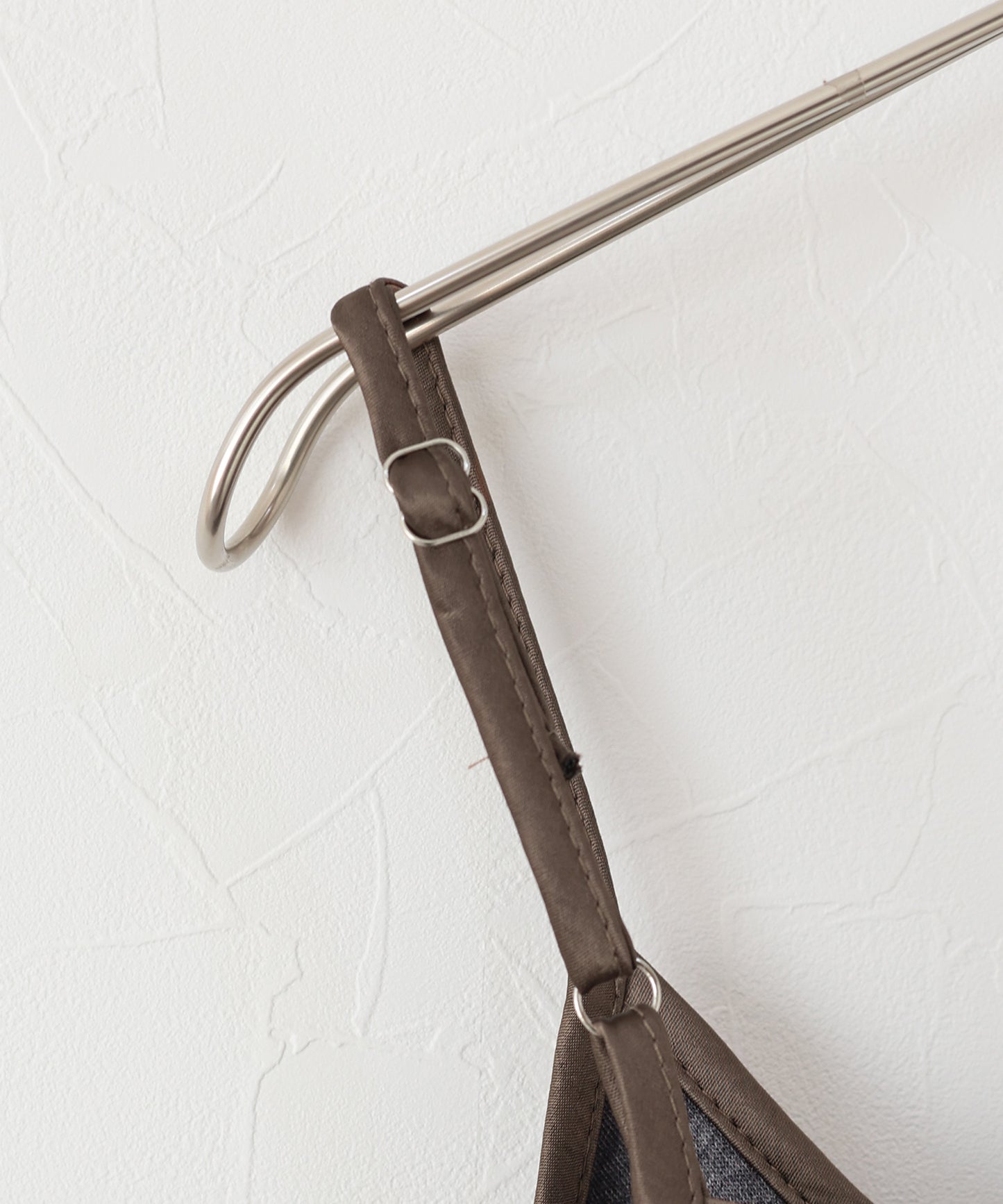 ヘビーサテンキャミワンピース[ J by blue ]