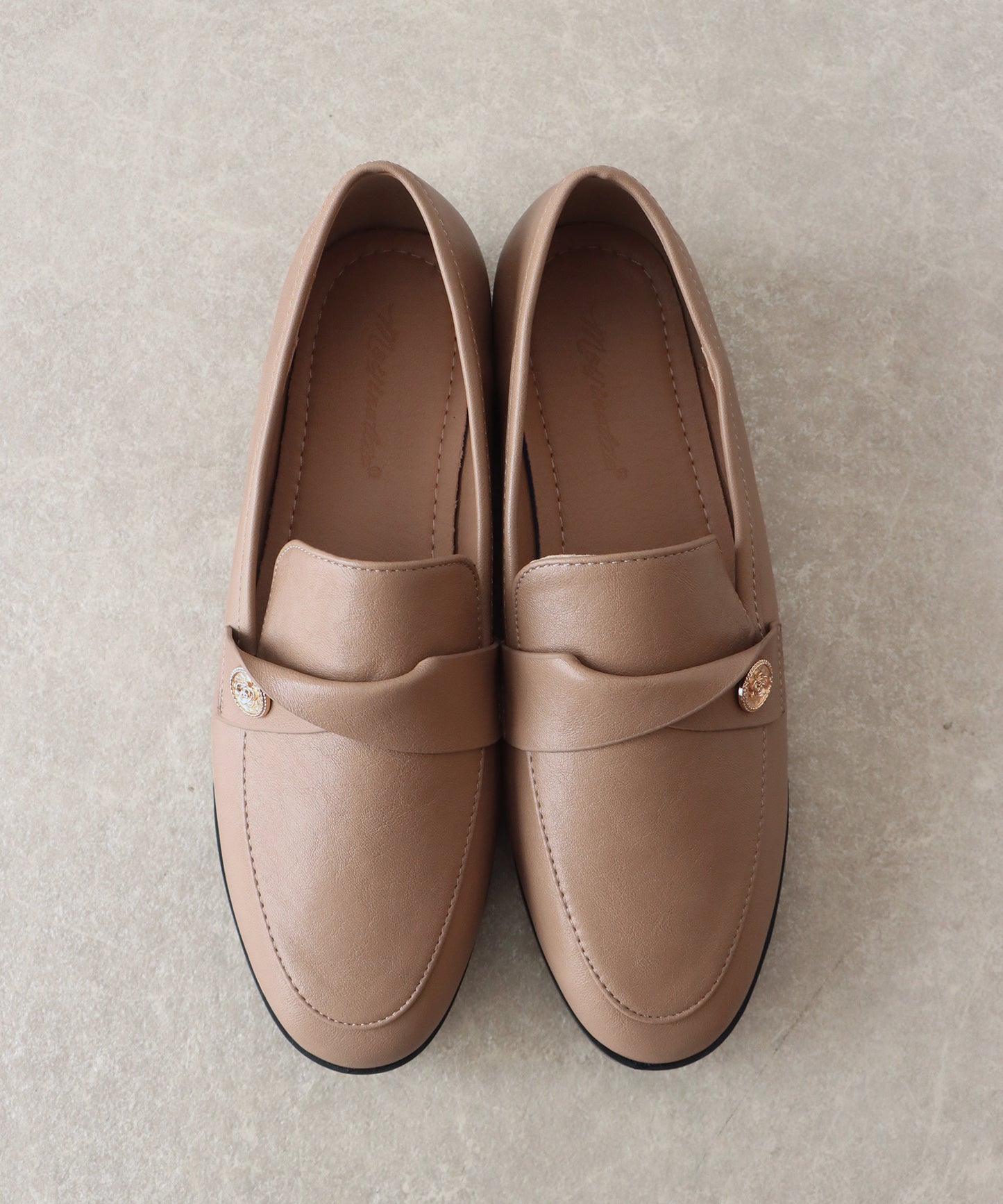 ゴールドモチーフローファー