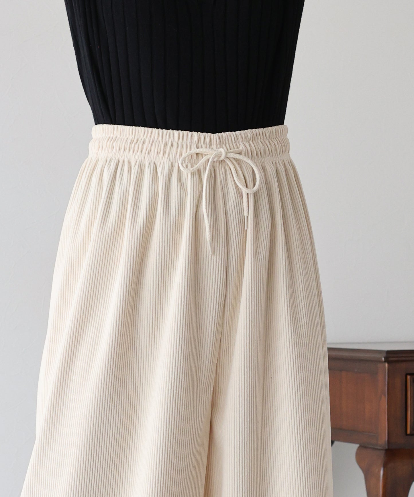 コーデュロイイージーパンツ